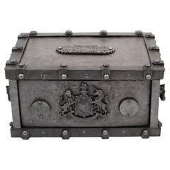 Boîte solide française d'antiquités par Bauche Brevete
