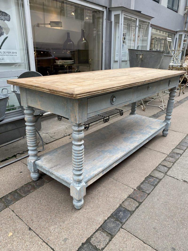 Français Superbe table console à tiroirs française d'antiquités en vente