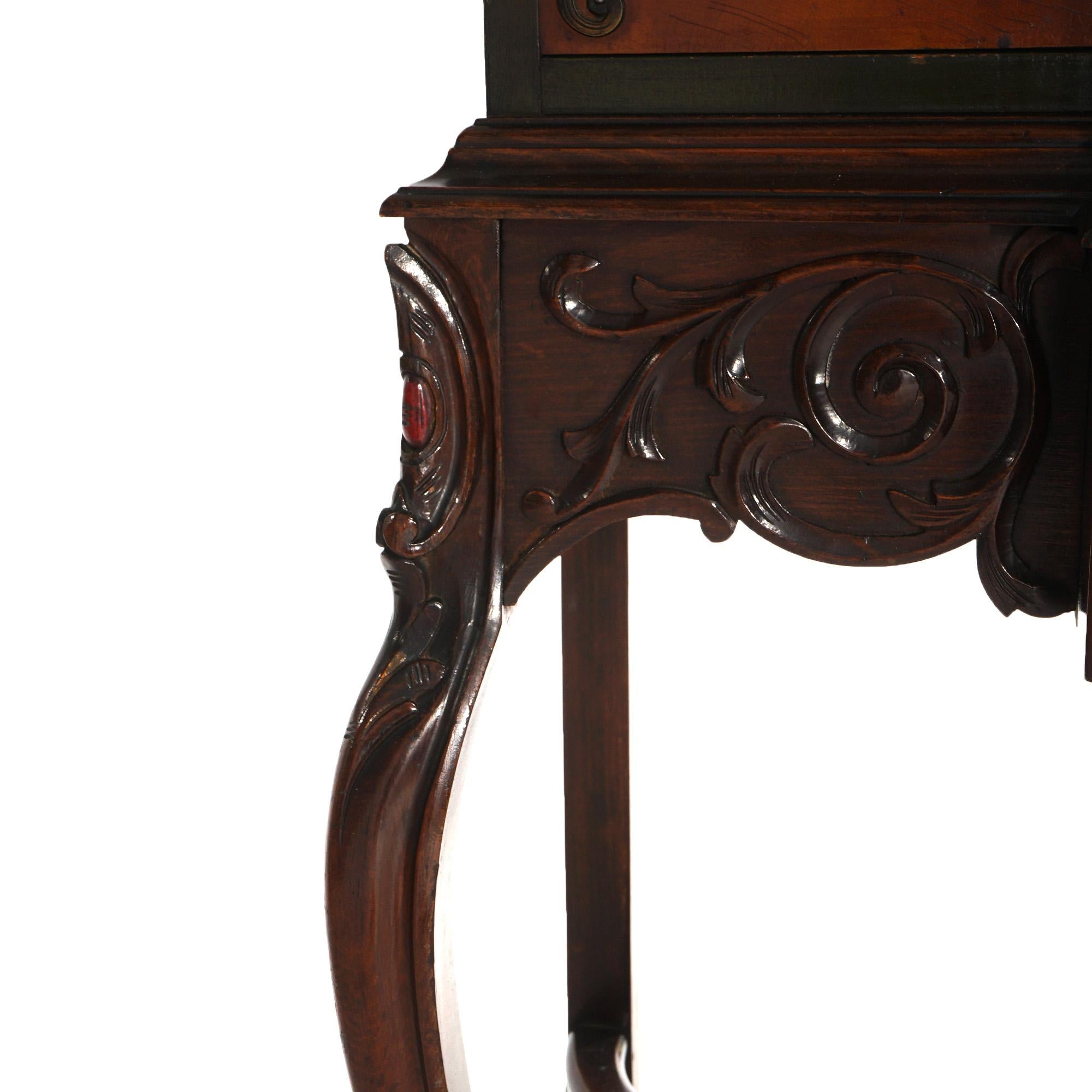 Ancien style français sculpté en acajou polychromé décoré de chinoiserie en vente 11
