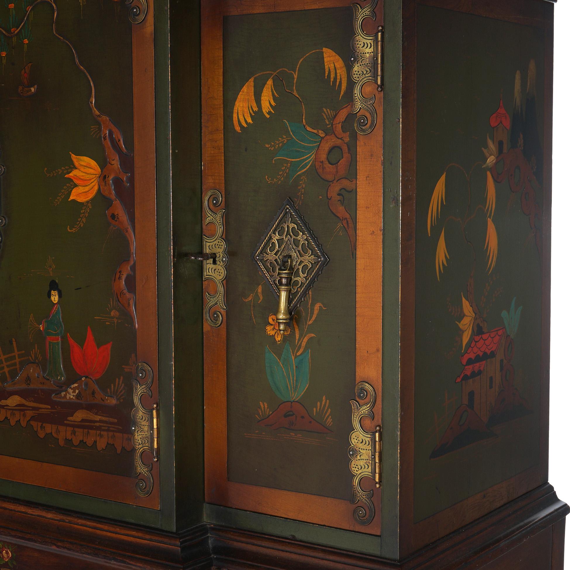 20ième siècle Ancien style français sculpté en acajou polychromé décoré de chinoiserie en vente