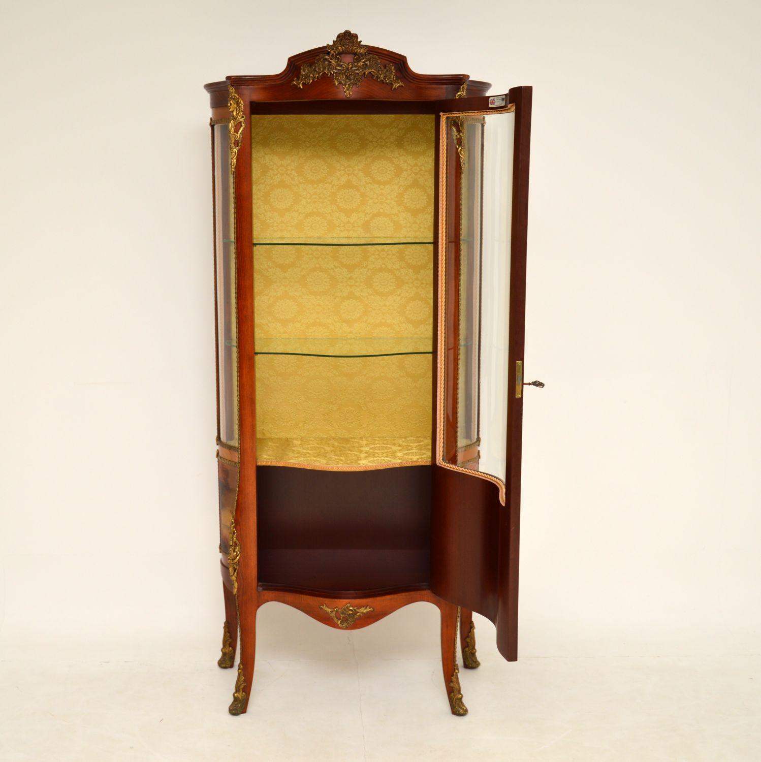 Wood Antique French Style Display Cabinet