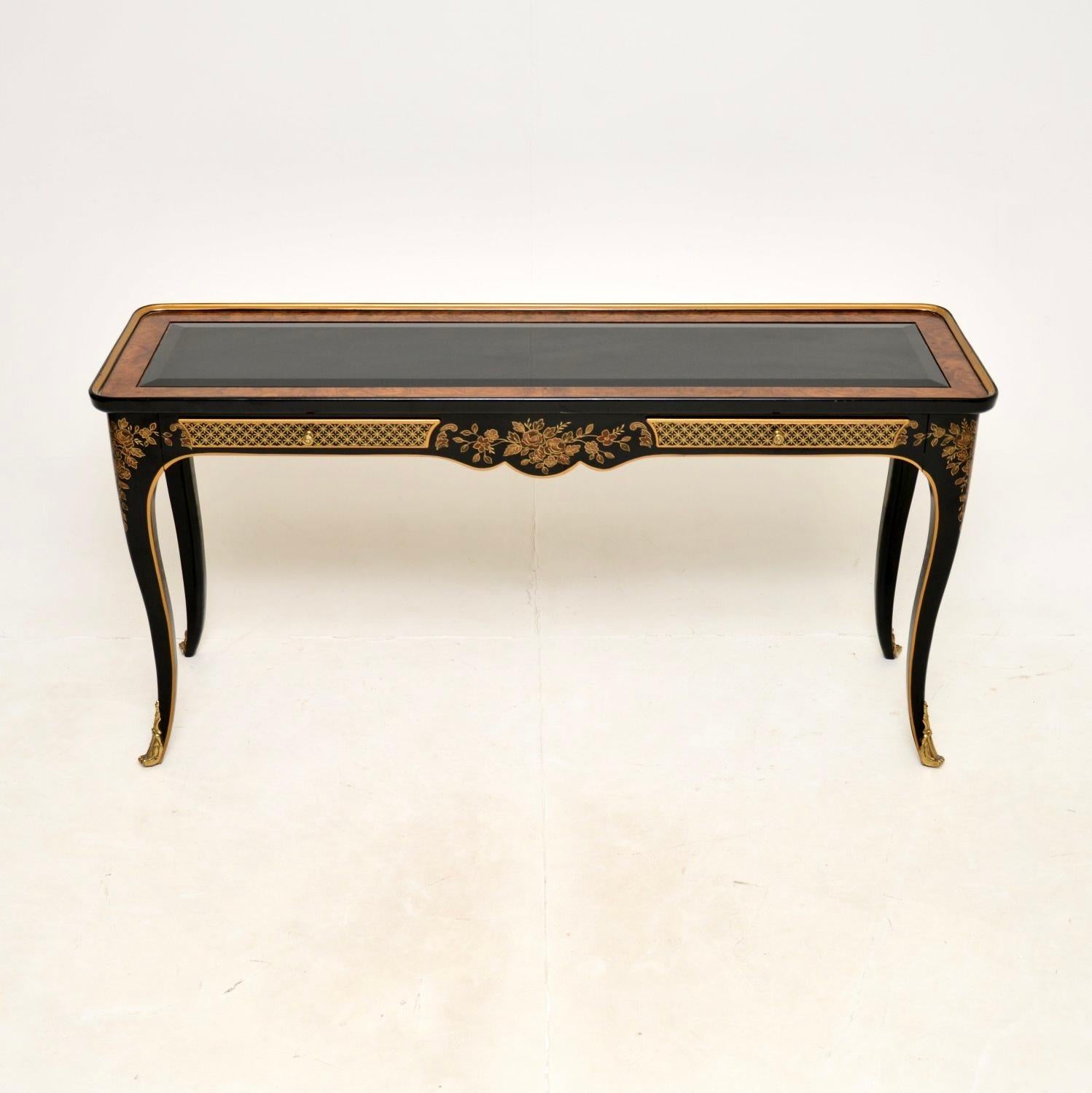 A stunning antique French style lacquered chinoiserie console table. This was made in the USA by Drexel, it dates from around the 1970’s.

This is of superb quality, we obtained it privately from an amazing private residence in Knightsbridge. It is