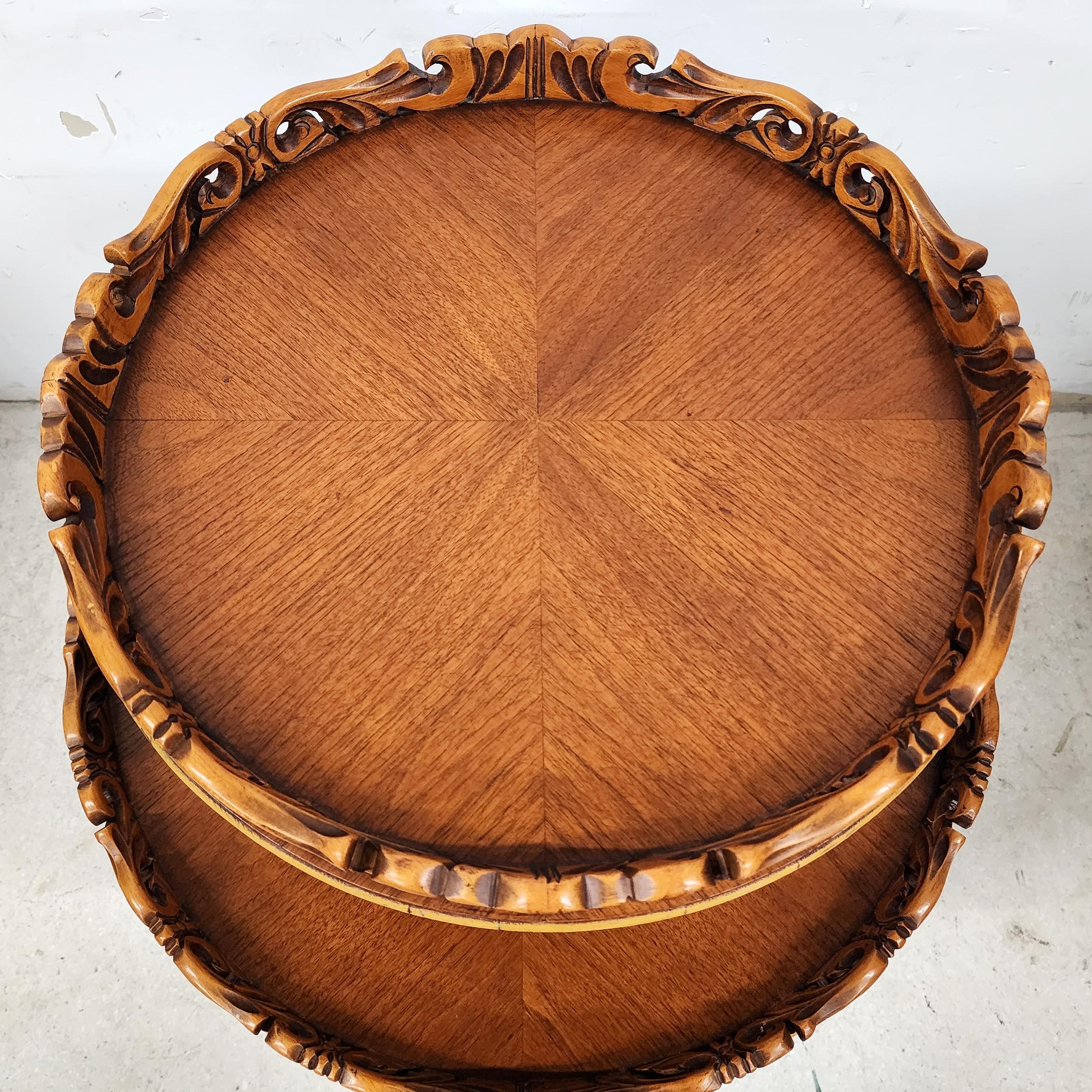 XX secolo Antique French Tavolo a 2 piani con montavivande in vendita