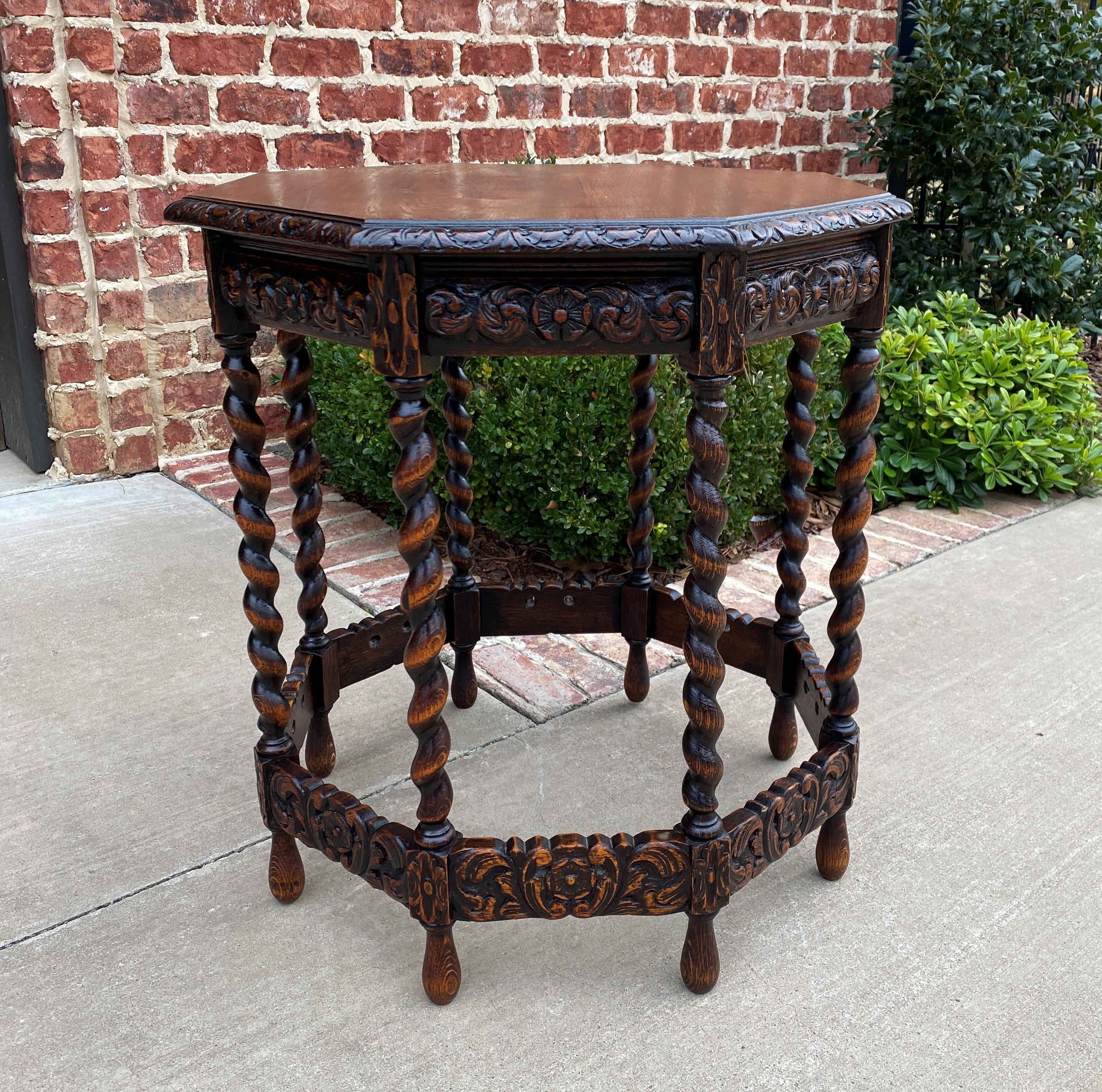 Early 20th Century Antique French Table Barley Twist Octagonal Carved Oak Renaissance Revival