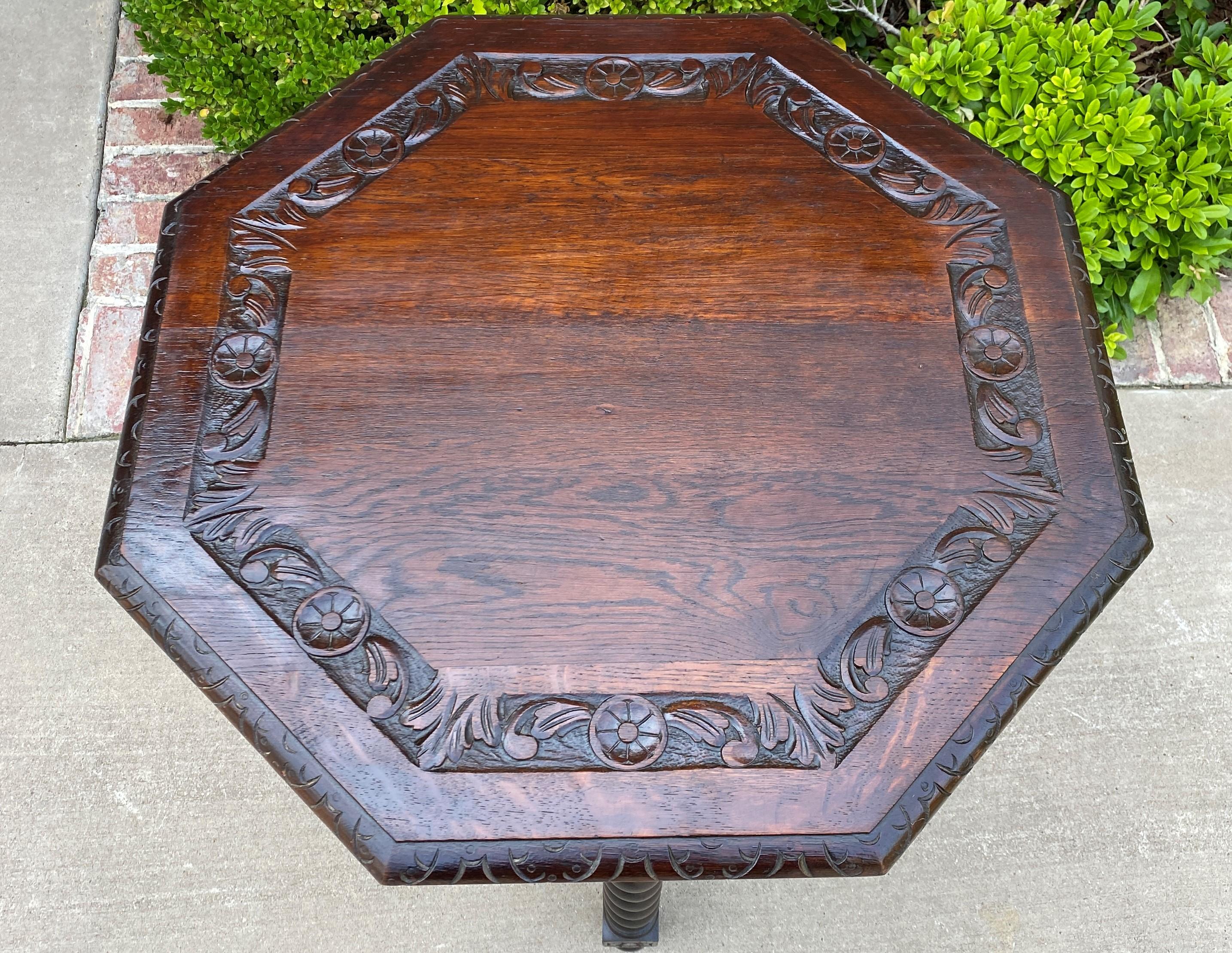 Antique French Table Barley Twist Octagonal Renaissance Revival Carved Oak 19thC In Good Condition In Tyler, TX