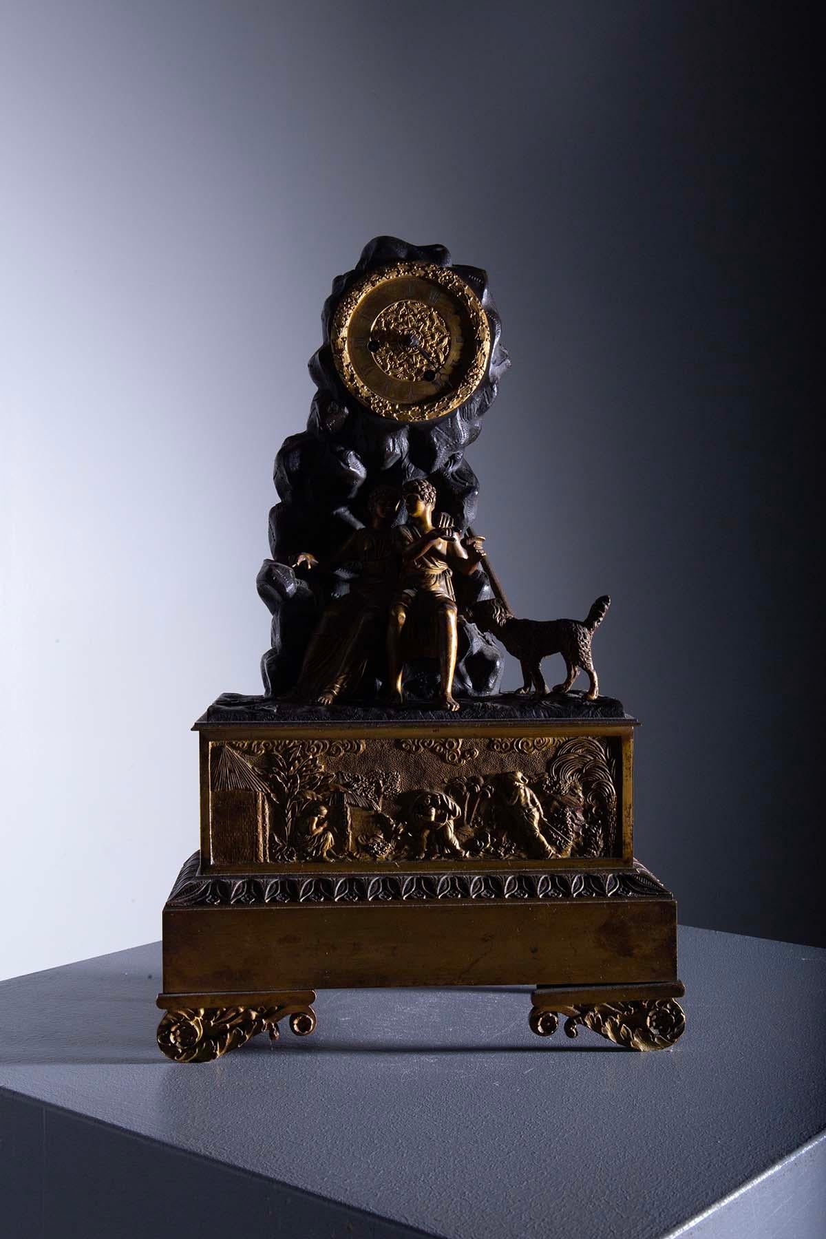 Gilt Antique French Table Clock in Bronze from the Carlo X Era For Sale