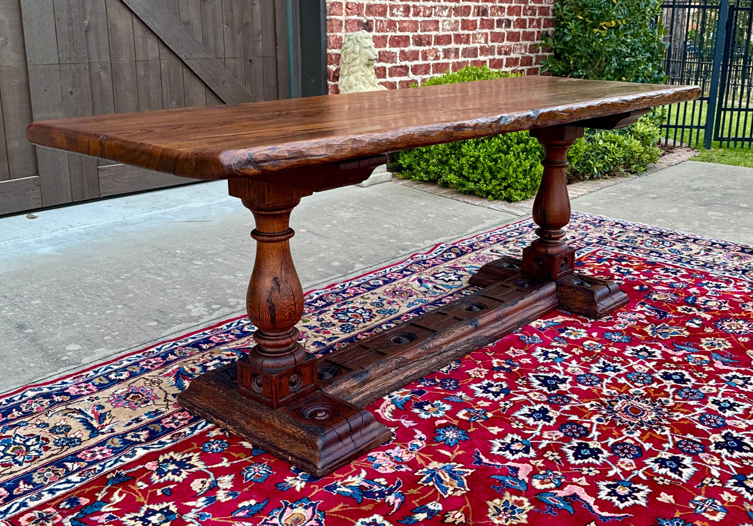Antique French Table Farmhouse Monk Refectory Monastery Baluster Oak Late 18C en Bueno Estado en Tyler, TX