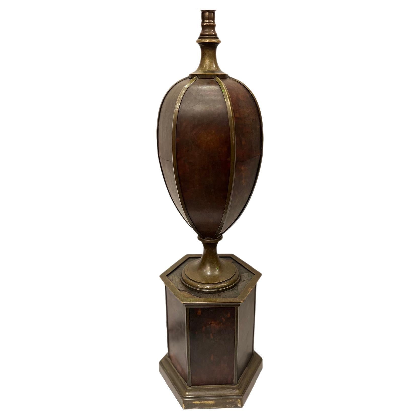 Lampe de table française d'antiquités