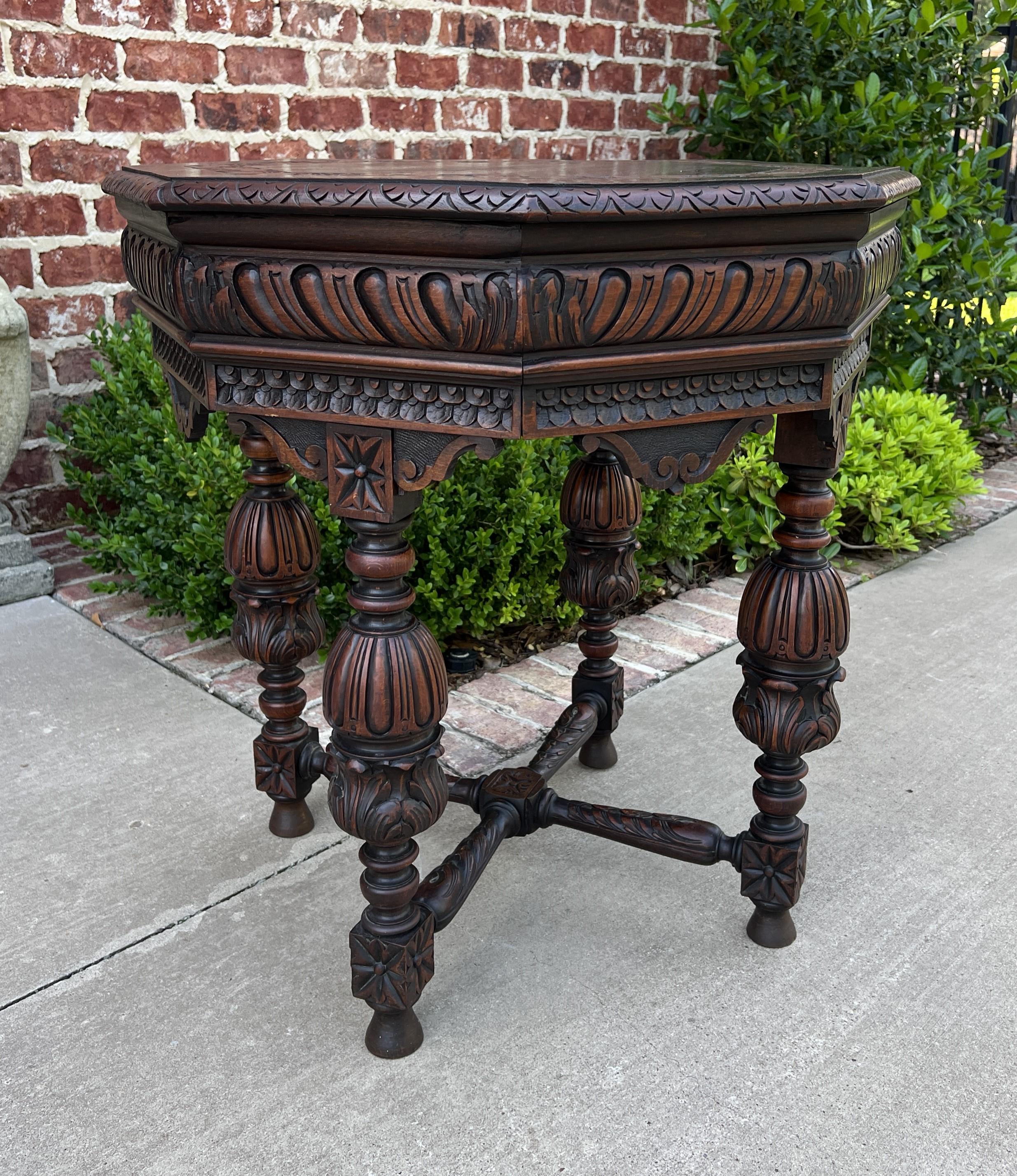Antique French Table Octagonal Renaissance Revival Carved Oak, 19th Century For Sale 7