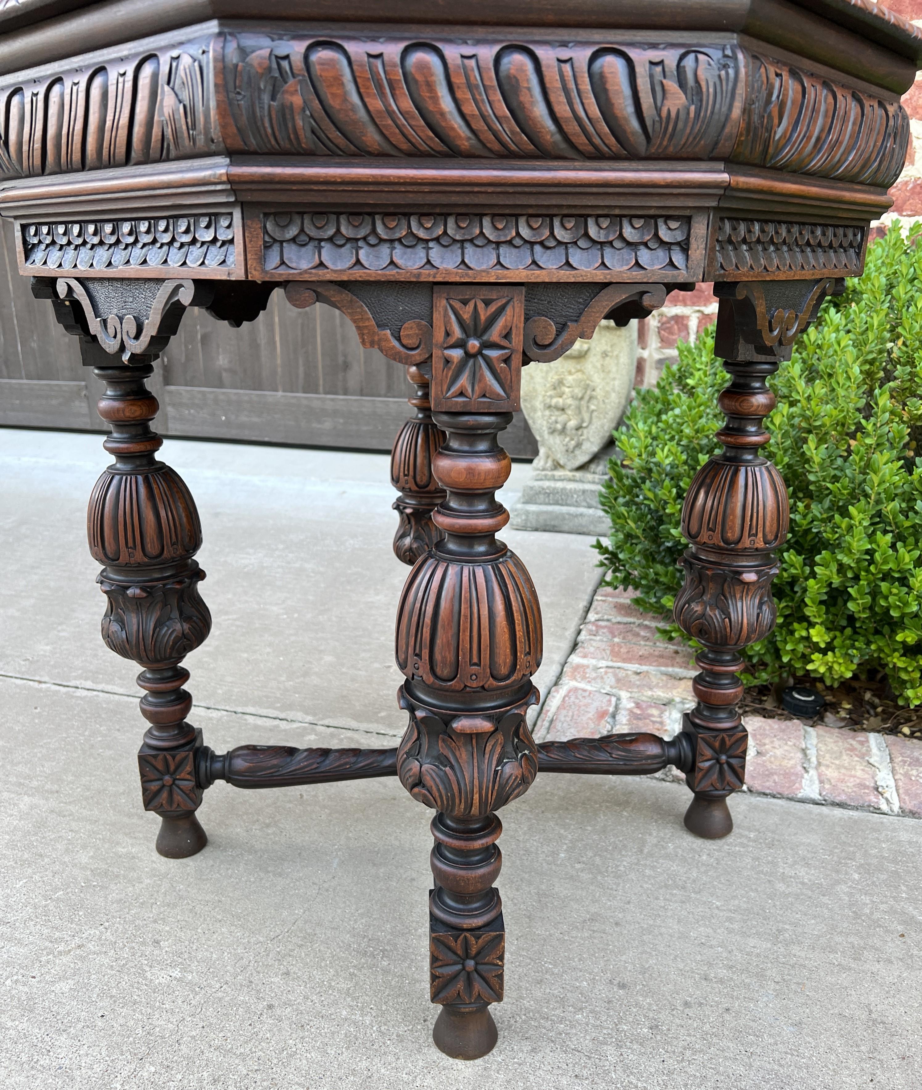 Antique French Table Octagonal Renaissance Revival Carved Oak, 19th Century For Sale 1