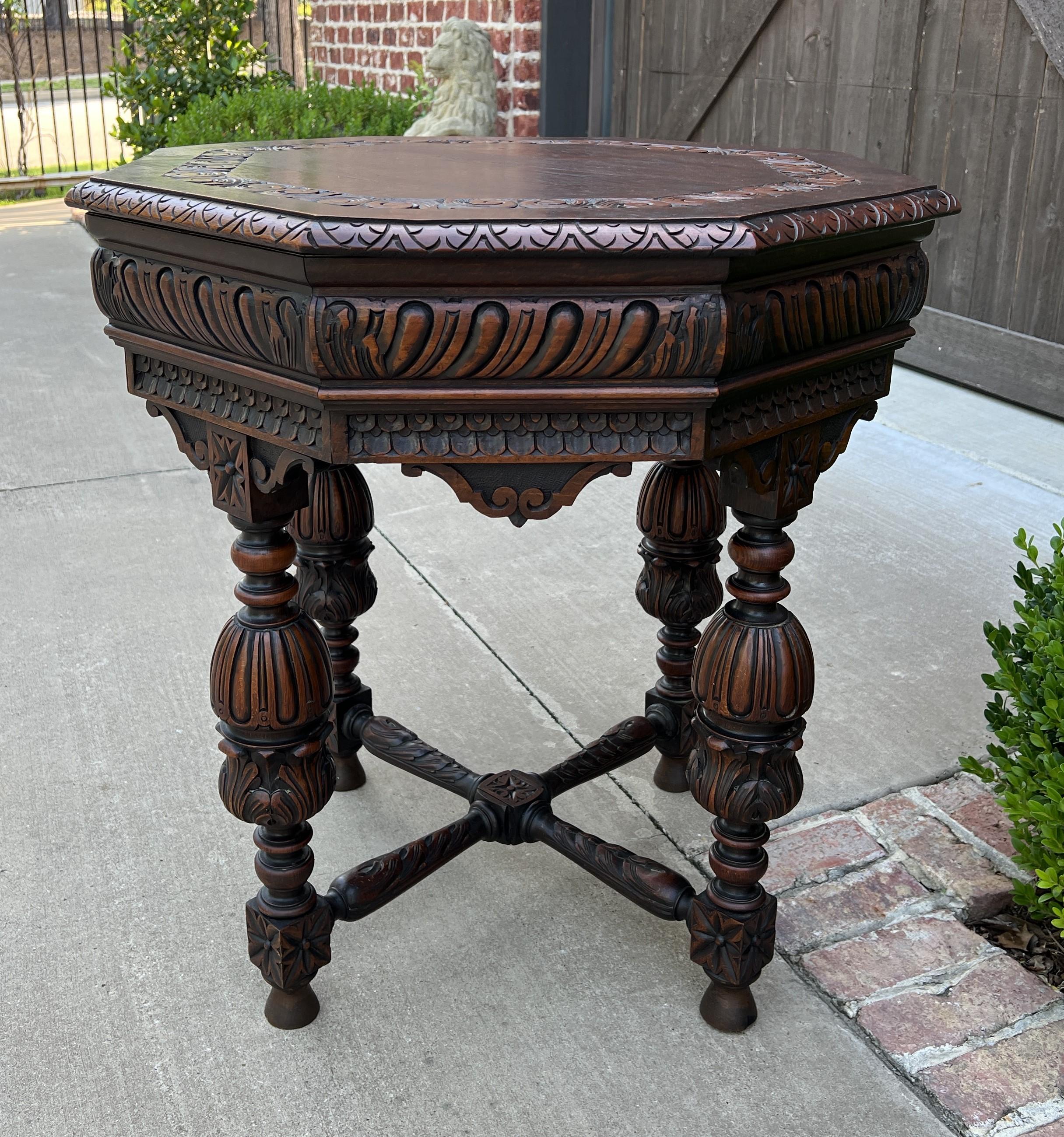 Antique French Table Octagonal Renaissance Revival Carved Oak, 19th Century For Sale 2