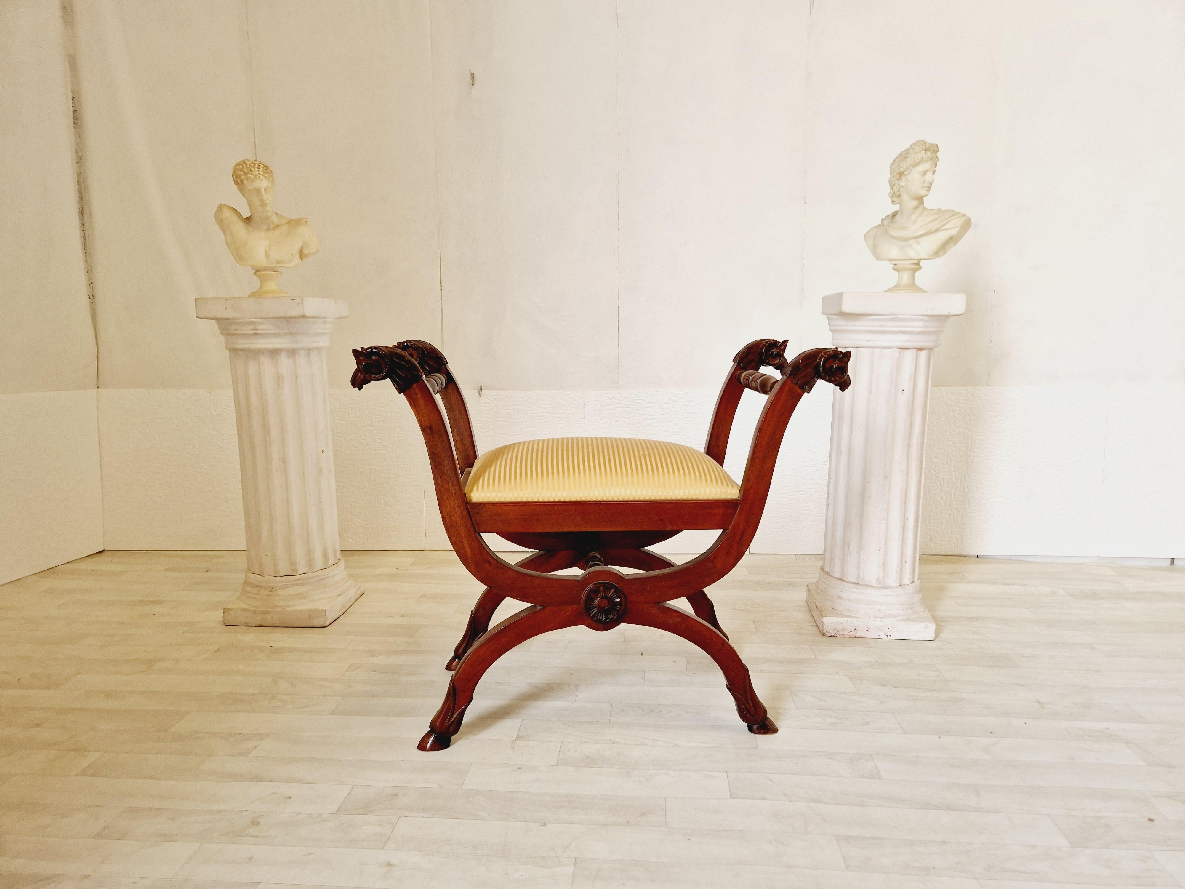 Sedile Tabouret francese antico in vendita 2