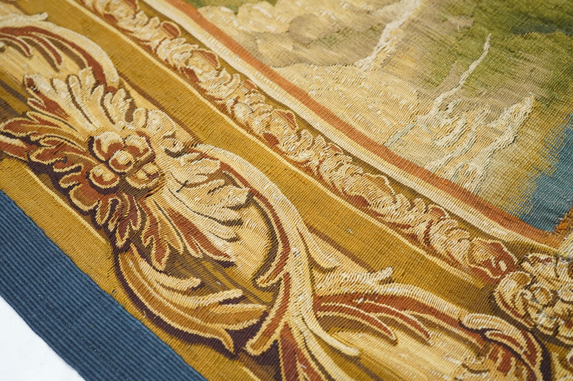 XVIIIe siècle et antérieur Tapisserie française ancienne 7'11 x 10'4 en vente