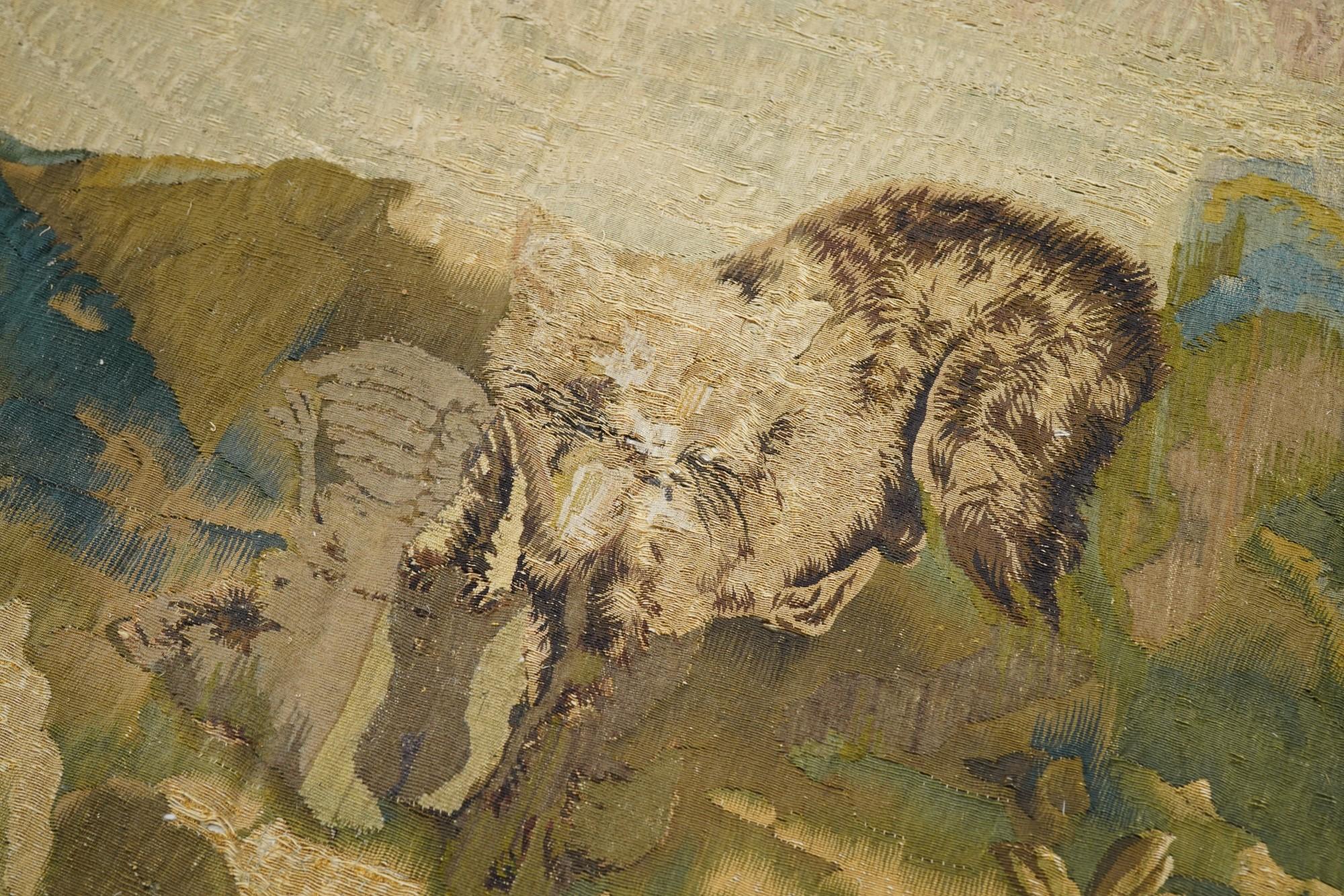Tapisserie française ancienne 7'11 x 10'4 en vente 2