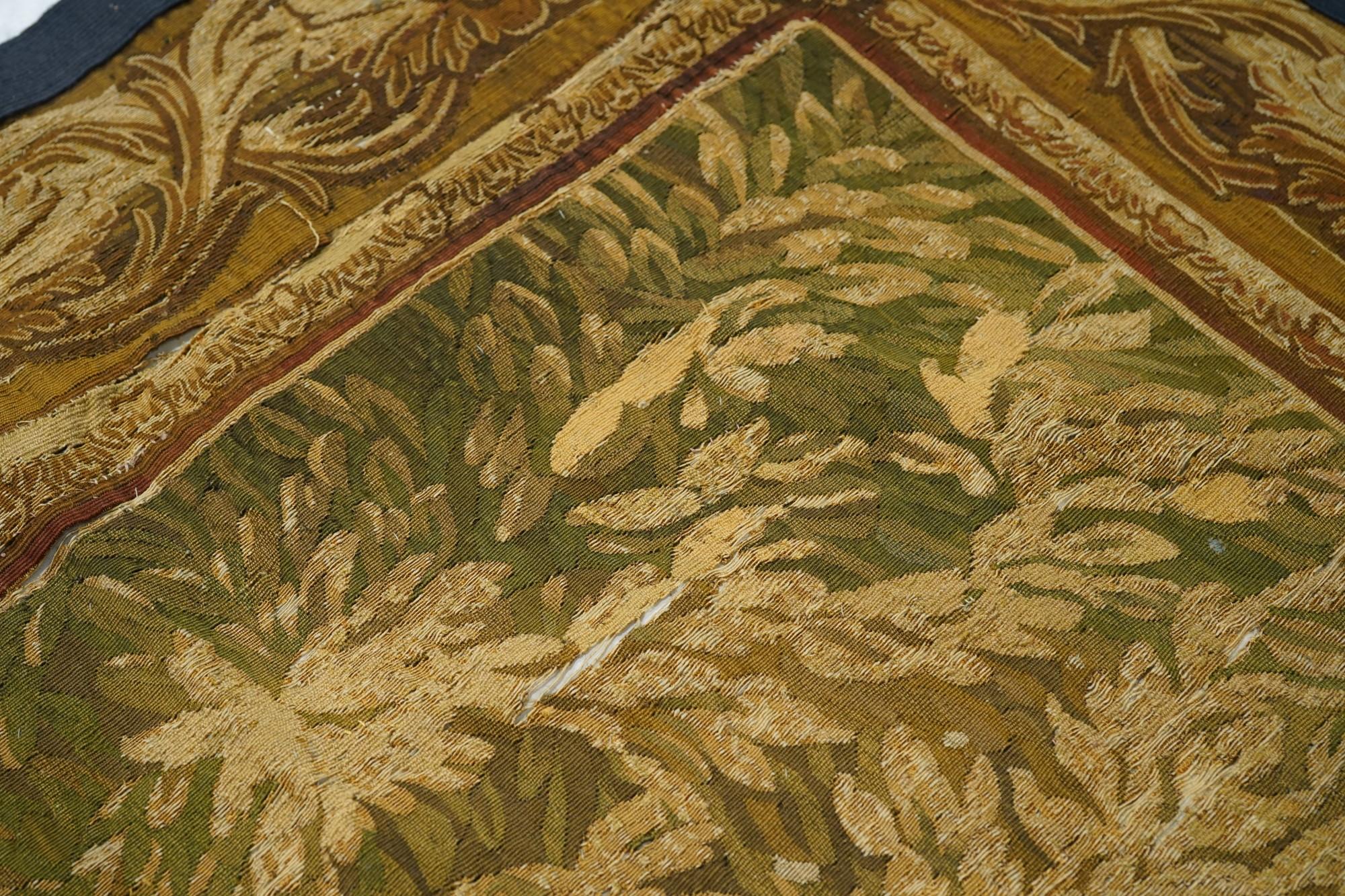 Tapisserie française ancienne 7'11 x 10'4 en vente 3