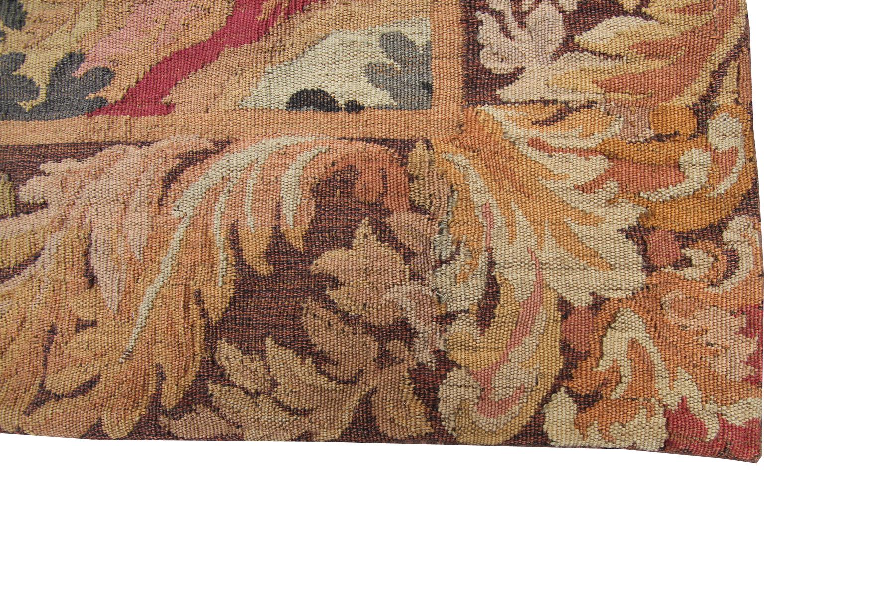 Antique French Tapestry Tapiz tejido a mano Tapiz francés Aubusson Verdure Tapestry en venta 3
