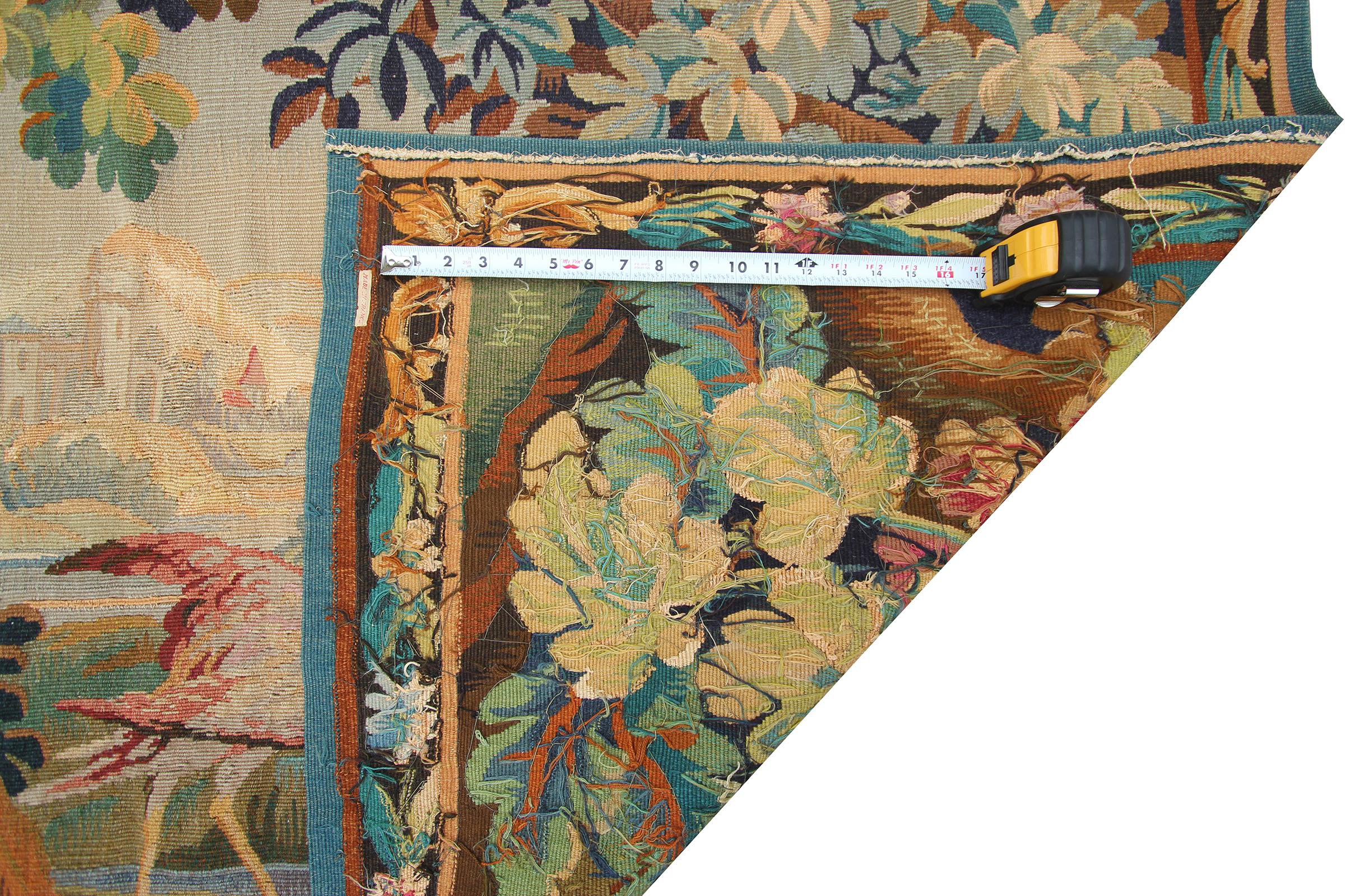 Antique French Wandteppich Verdure Vogel 110cmx163cm Grün 4x6 C.1900 (Wolle) im Angebot