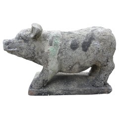 Antike französische Terrakotta Schwein Statue