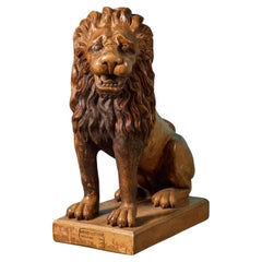 Sculpture française ancienne de lion en terre cuite par Mandeville & Bernier
