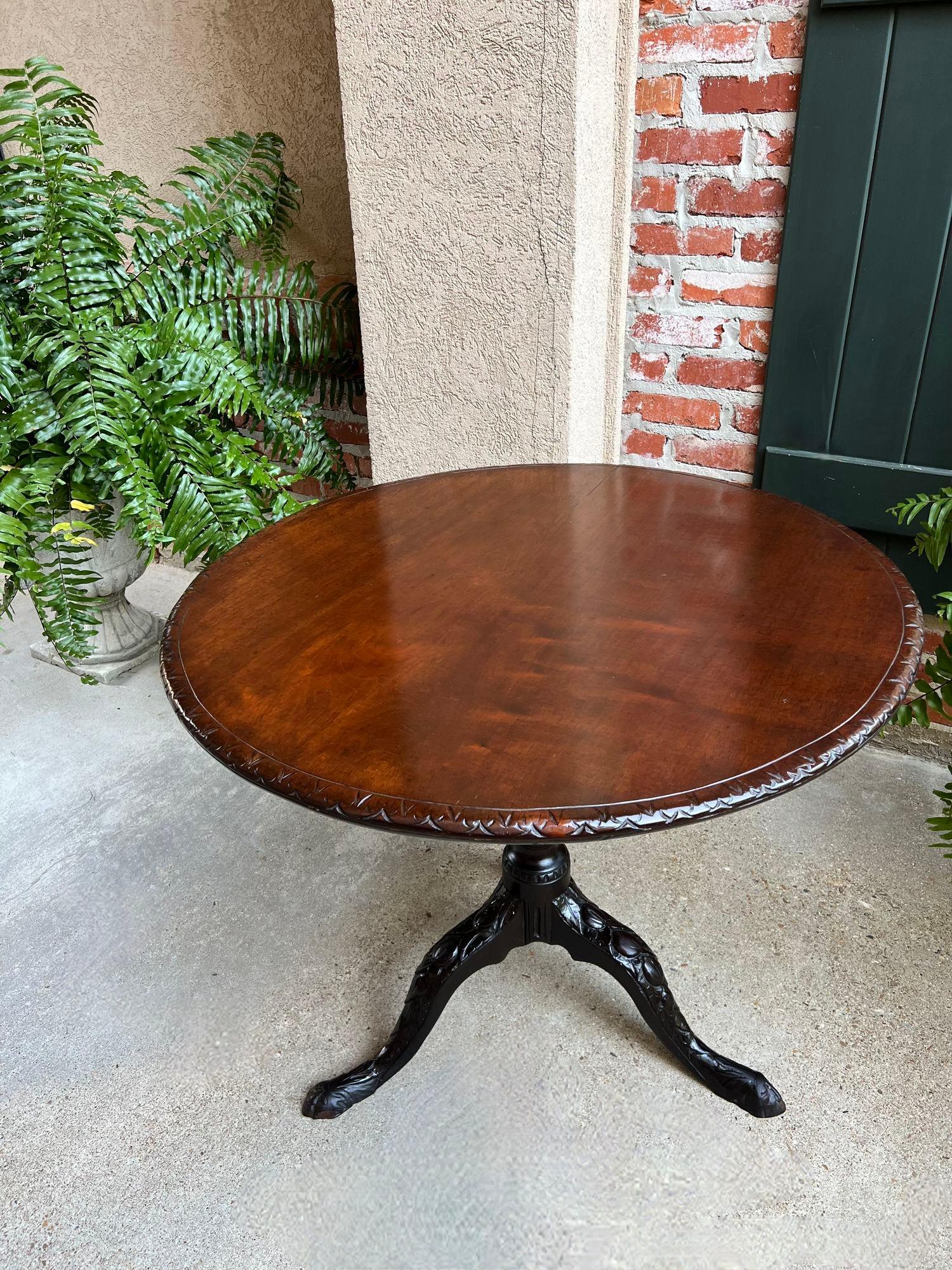 Antique English Tilt-Top Round Table Carved Mahogany Game Mahjong Wine c1890 For Sale 8