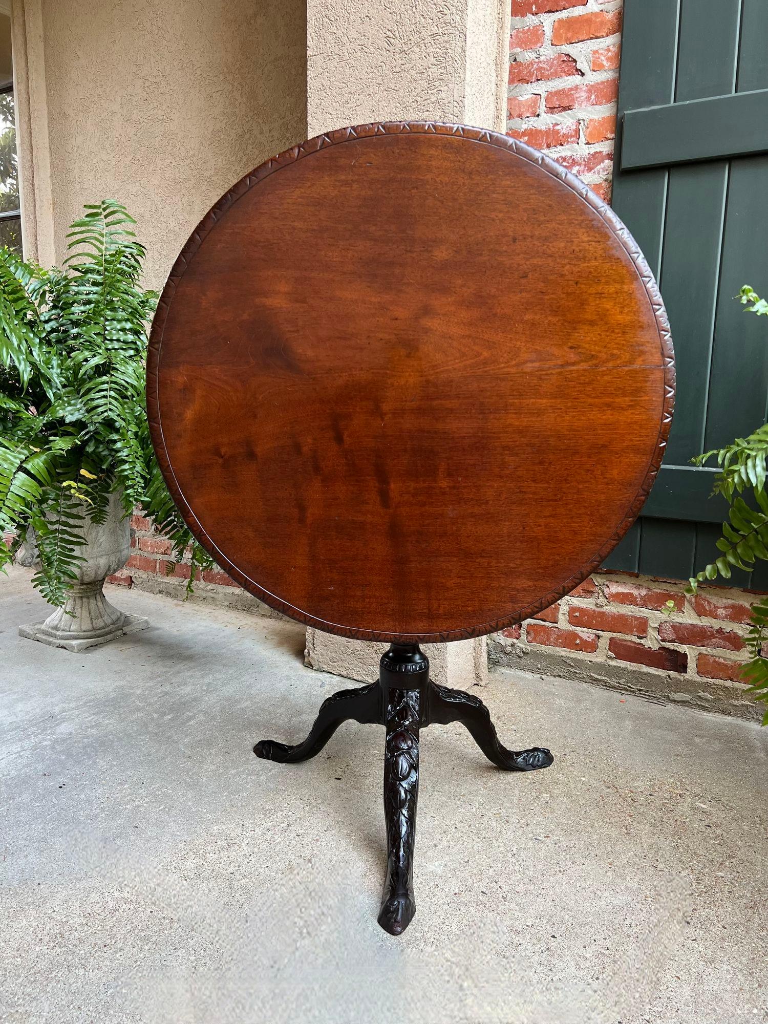 Late Victorian Antique English Tilt-Top Round Table Carved Mahogany Game Mahjong Wine c1890 For Sale