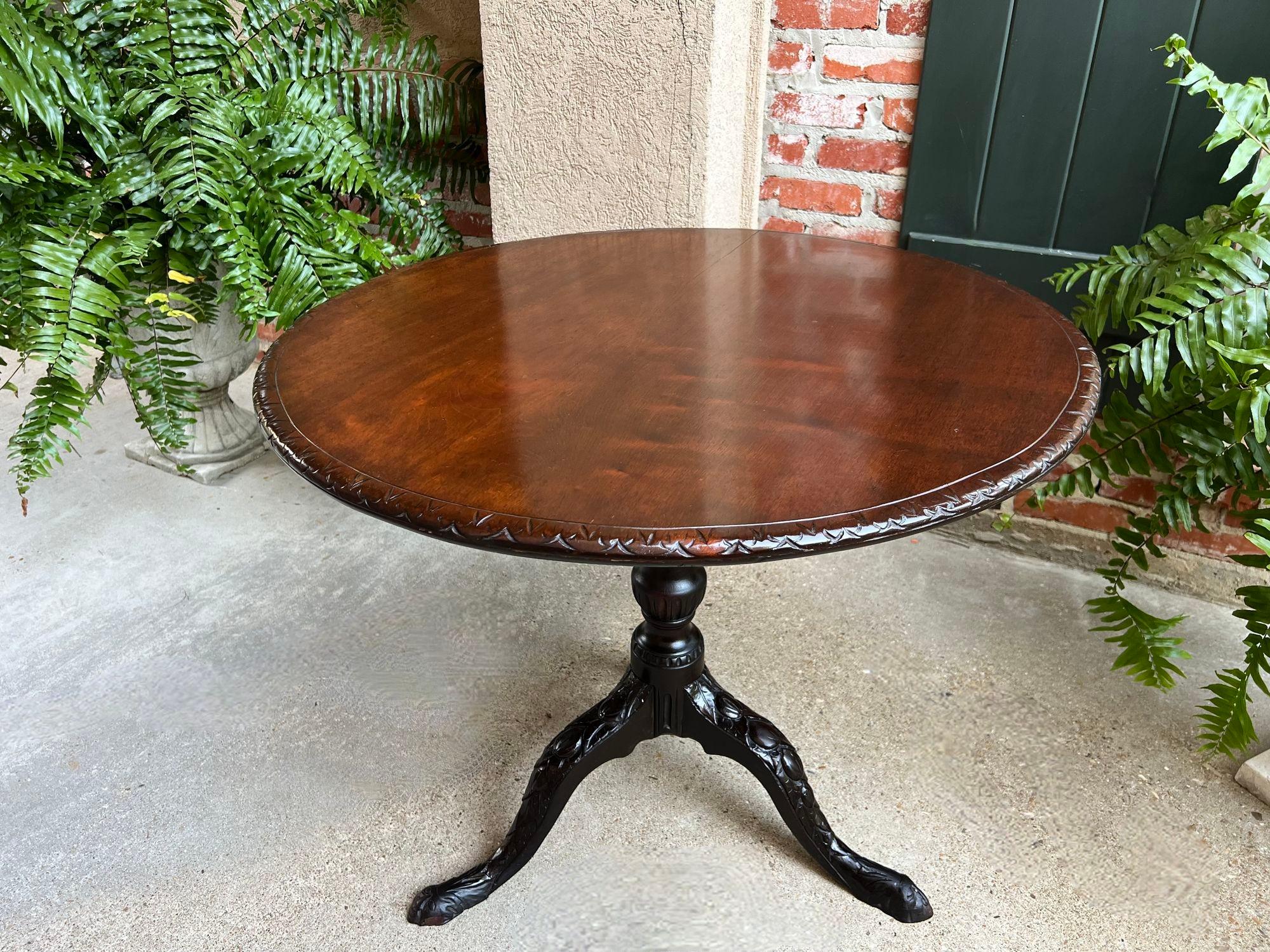 Antique English Tilt-Top Round Table Carved Mahogany Game Mahjong Wine c1890 For Sale 1