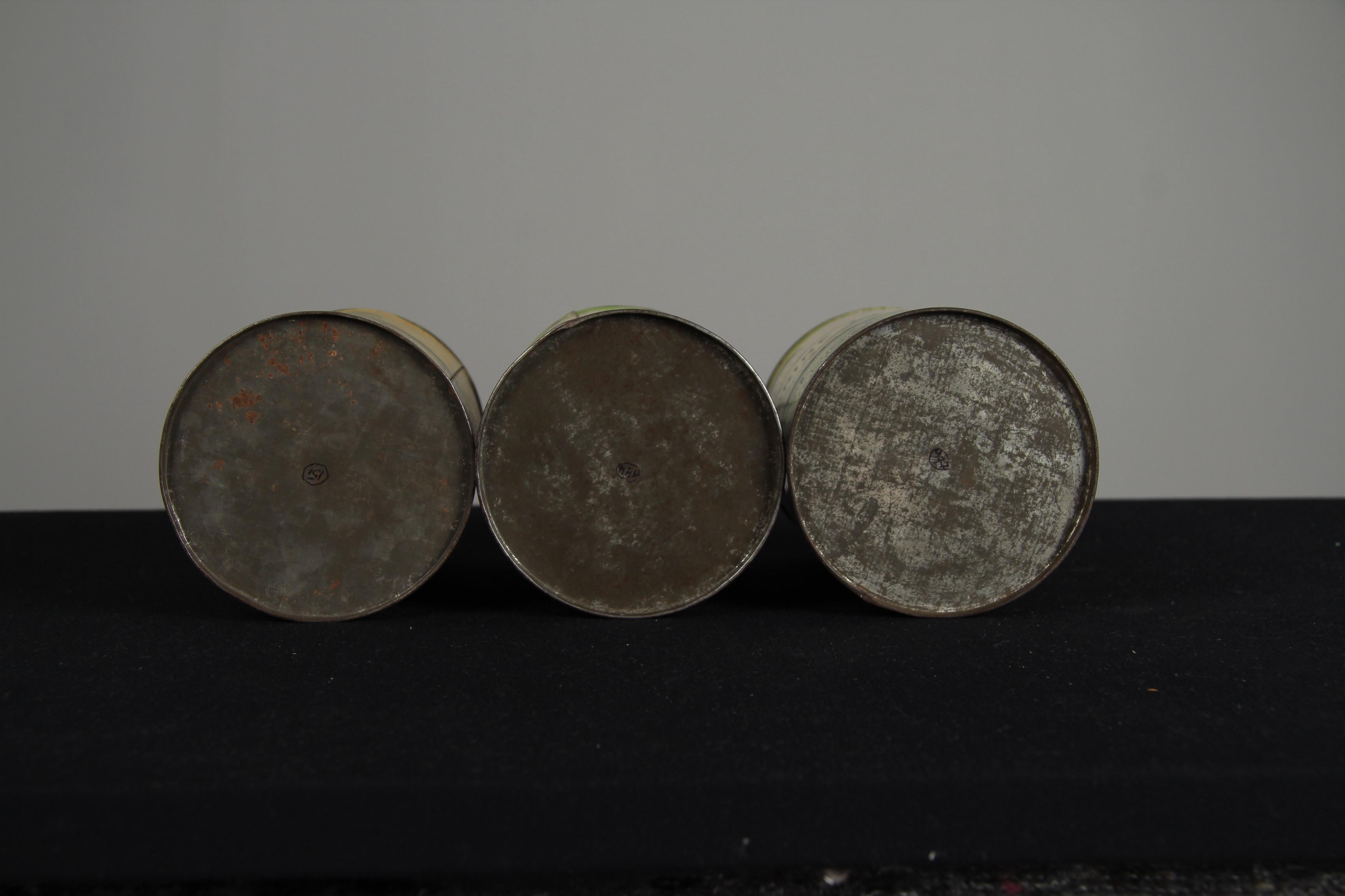 Antique French Tin Cans, Cookie Tins, Art Deco, Juego de 3, Años 20 Años 30, Francia en Bueno estado para la venta en Greven, DE