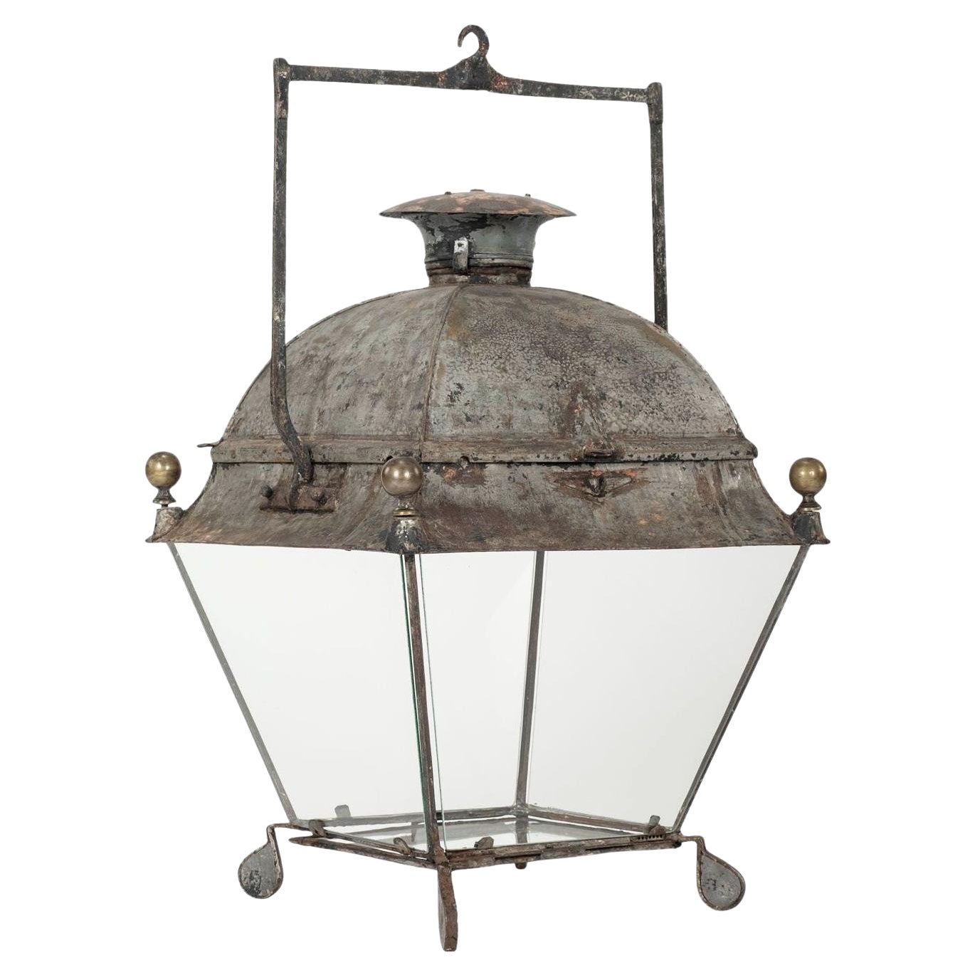 Lanterne de grange ancienne à panneaux de verre toréé