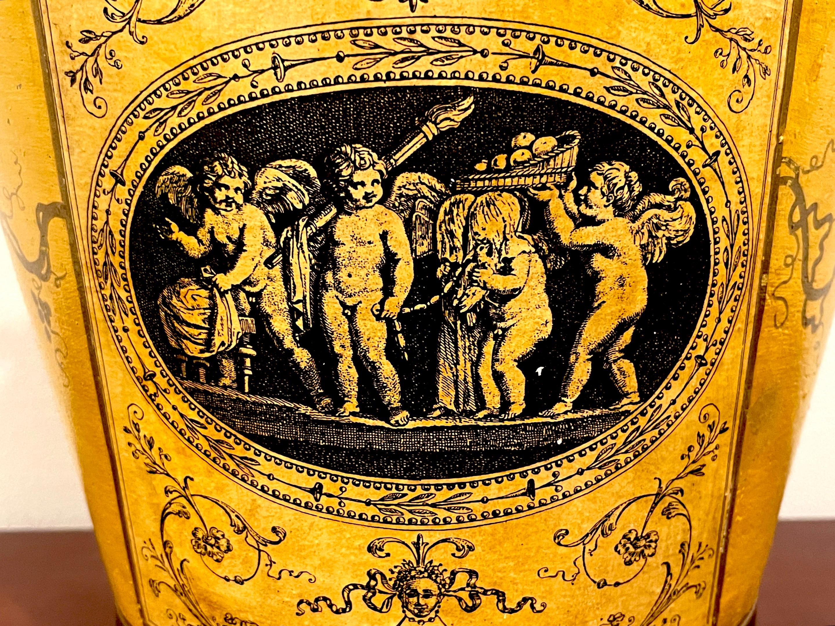 Antiker französischer Eimer/Keramik mit Zinngriff 'Labors of Cupid'  im Angebot 5