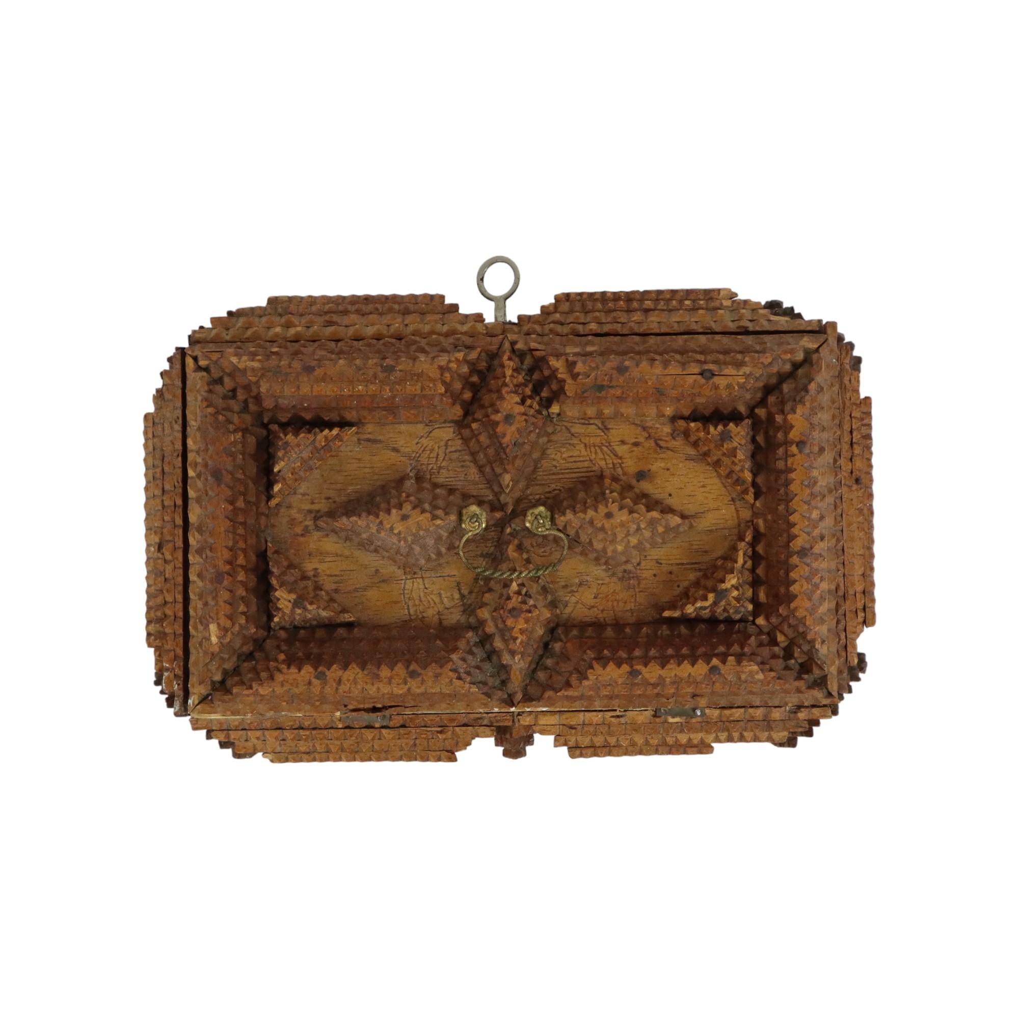Antique French Tramp Art Caja Knick-knack Baratija Joyero Estuche Arte Popular Coleccionista en Bueno estado para la venta en Poperinge, BE