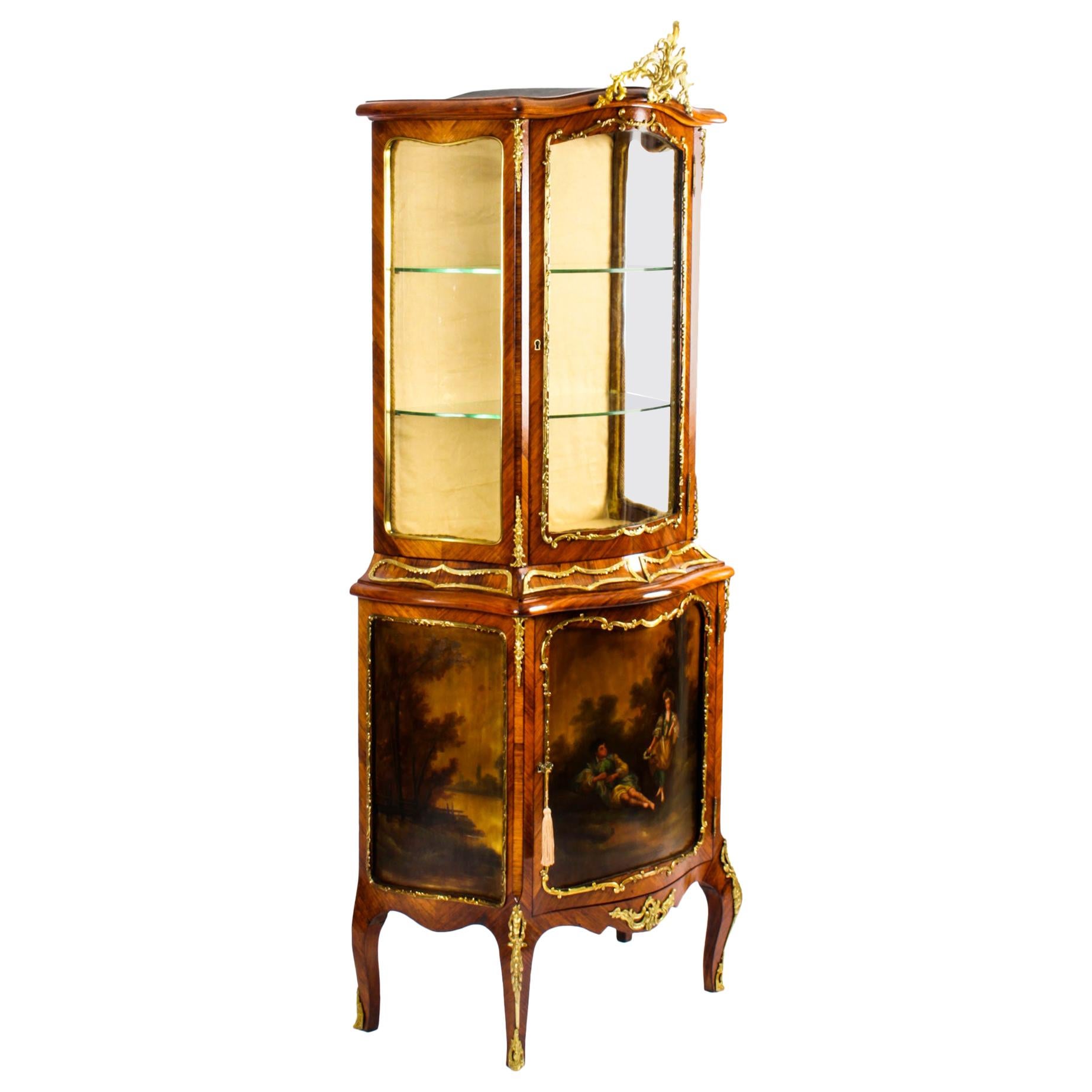 Antique French Transitional Vernis Martin Vitrine Display Cabinet, 19th Century