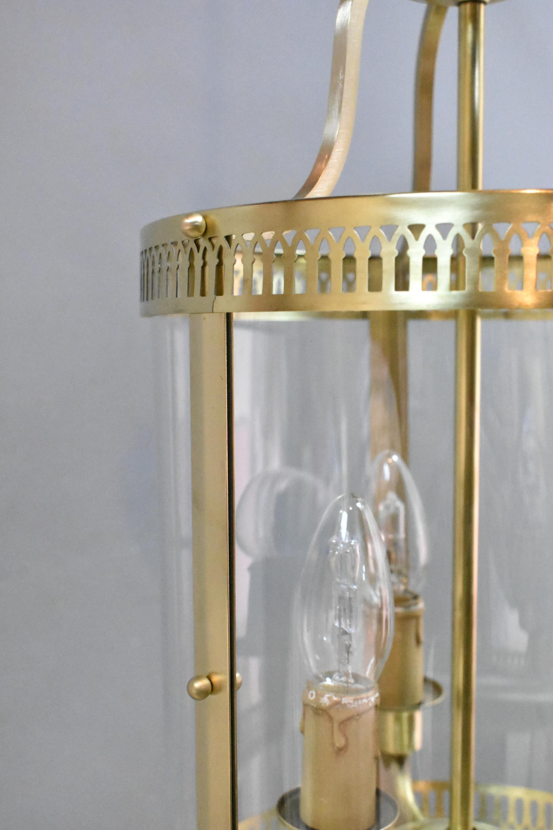 Antique French Triple Light Hall Lantern In Good Condition For Sale In SAINTE-COLOMBE, FR