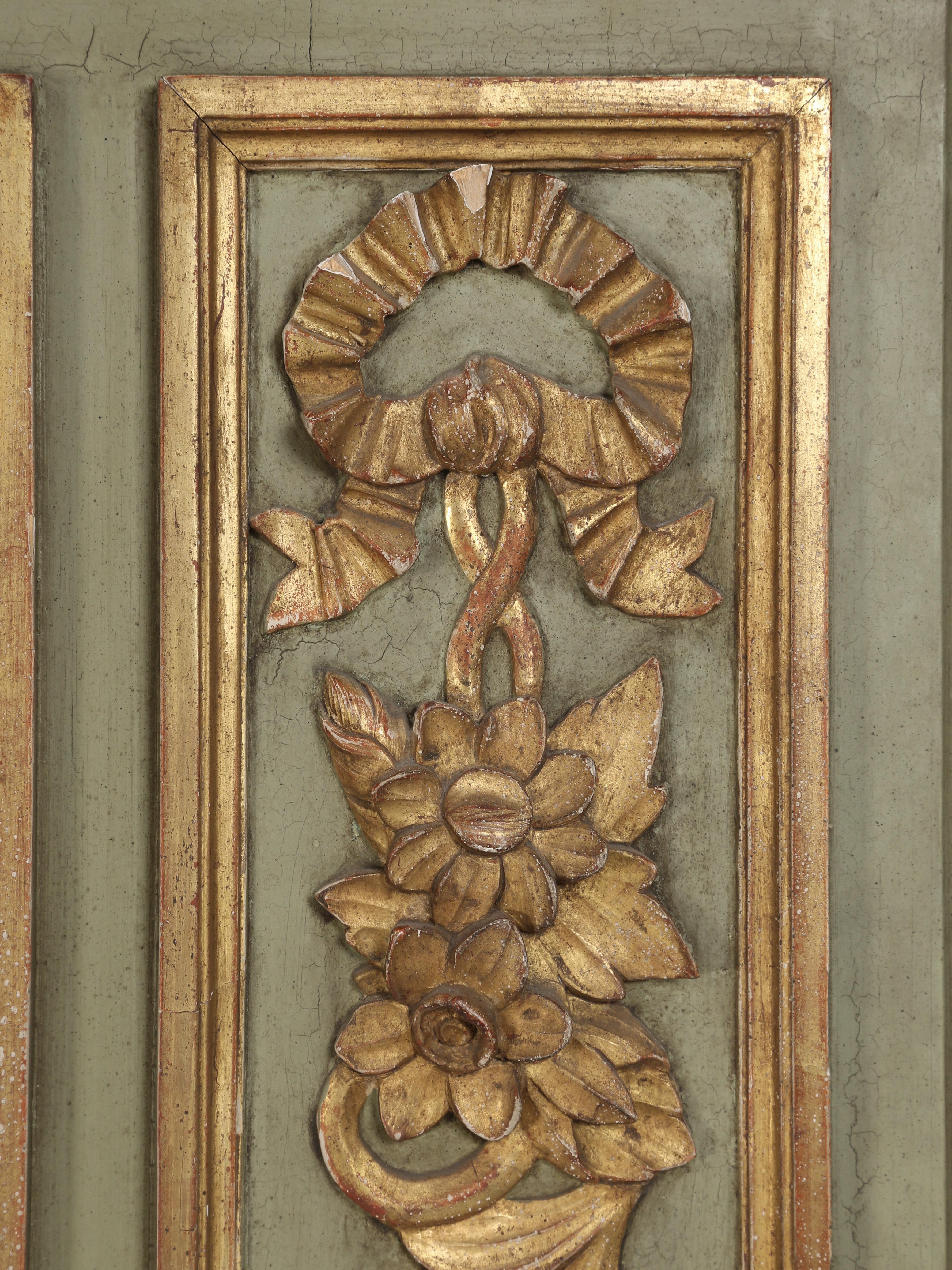 Antiker französischer Trumeau-Spiegel, Originalfarbe und vergoldet, unrestauriert, Ende 1800er Jahre im Zustand „Gut“ im Angebot in Chicago, IL
