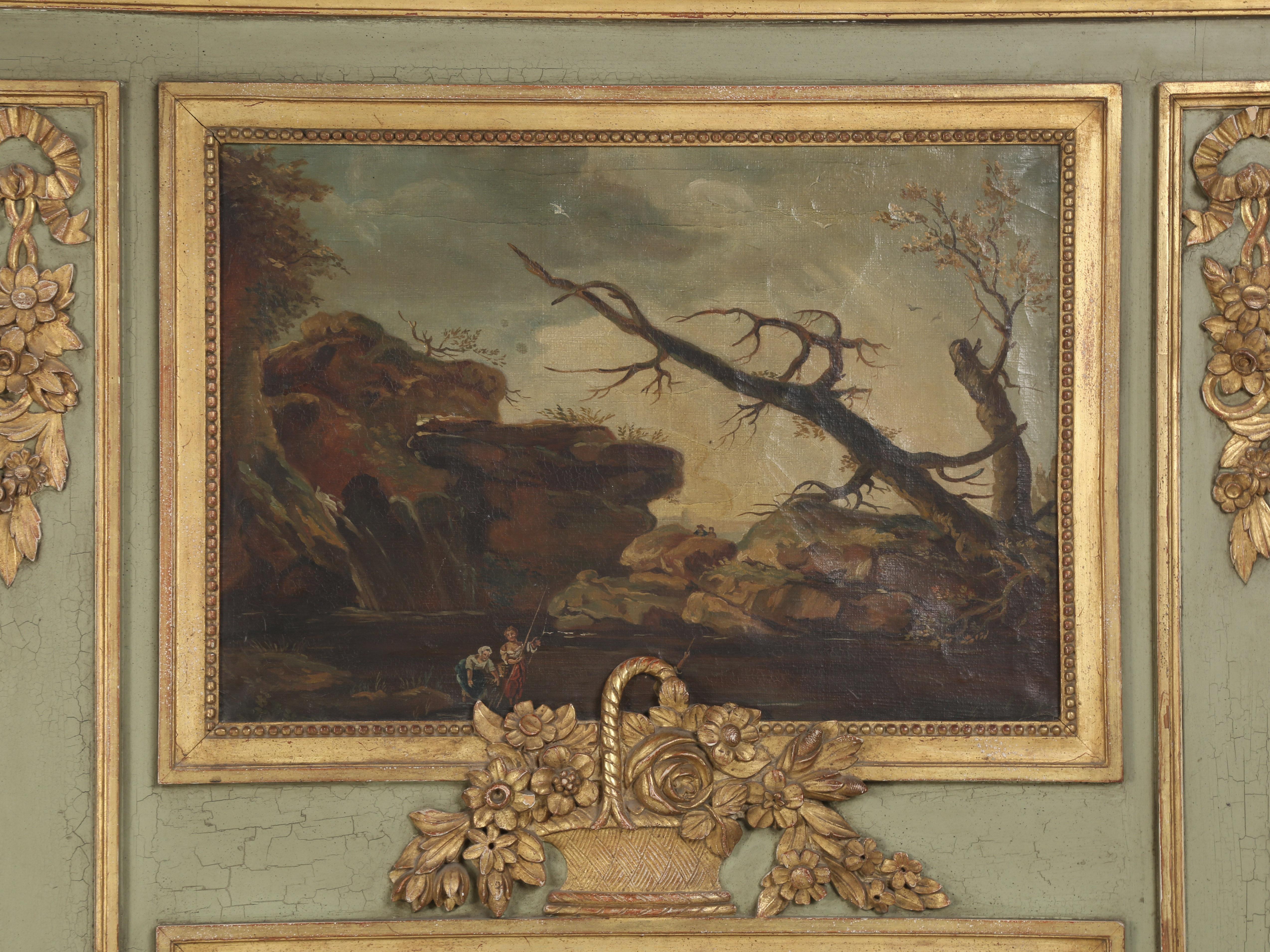 Antiker französischer Trumeau-Spiegel, Originalfarbe und vergoldet, unrestauriert, Ende 1800er Jahre (Spätes 19. Jahrhundert) im Angebot