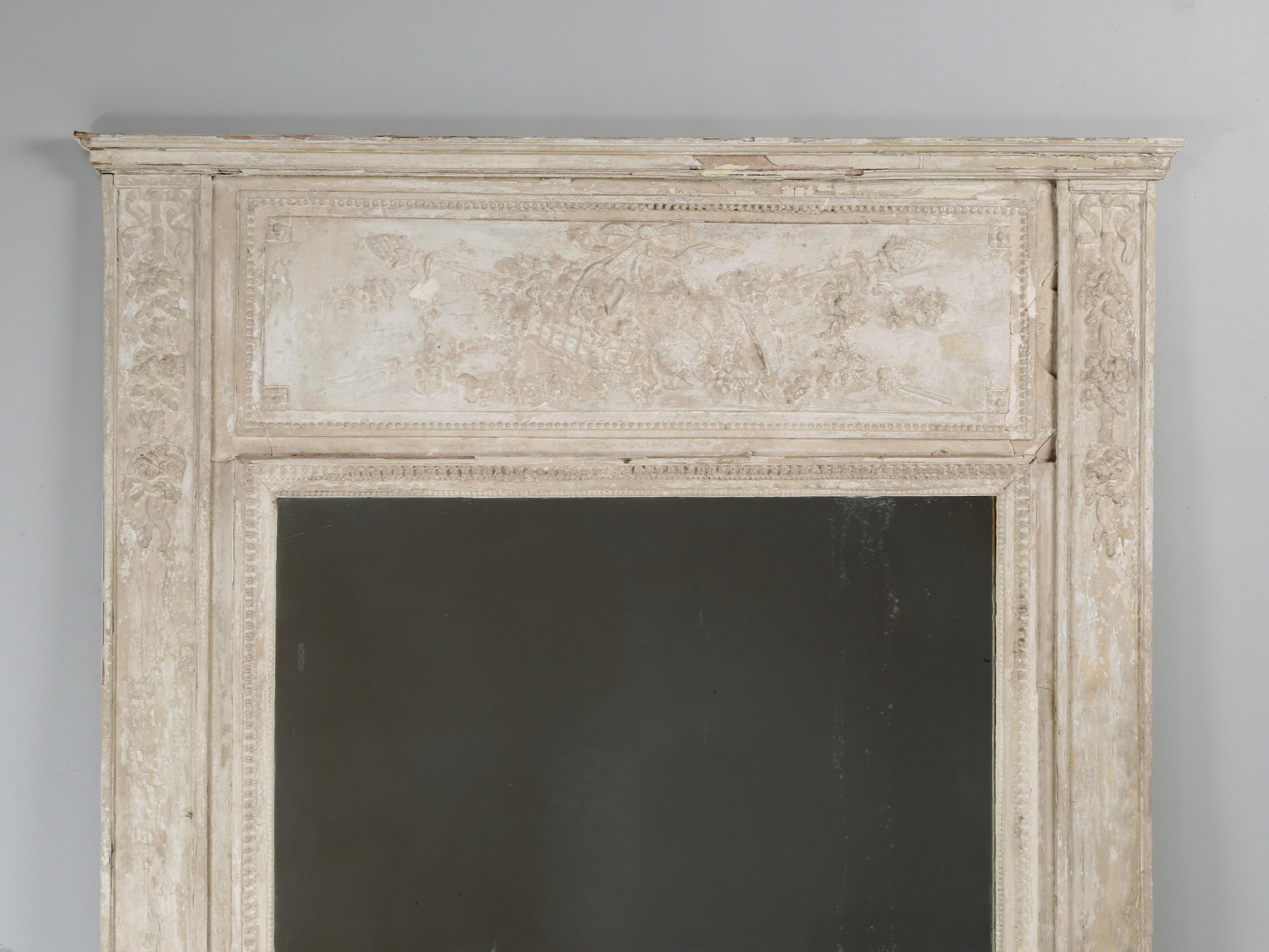 Antique French Trumeau Mirror Unrestauriert Übermäßige Patina oder einfach nur Shabby Chic (Louis XVI.) im Angebot