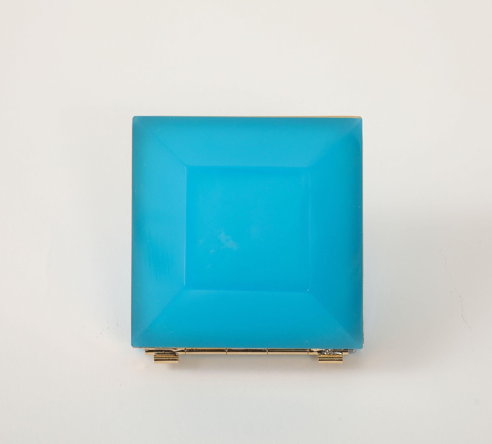Antique French French Opaline Square Beveled Box, primi anni del XX secolo. in vendita 5