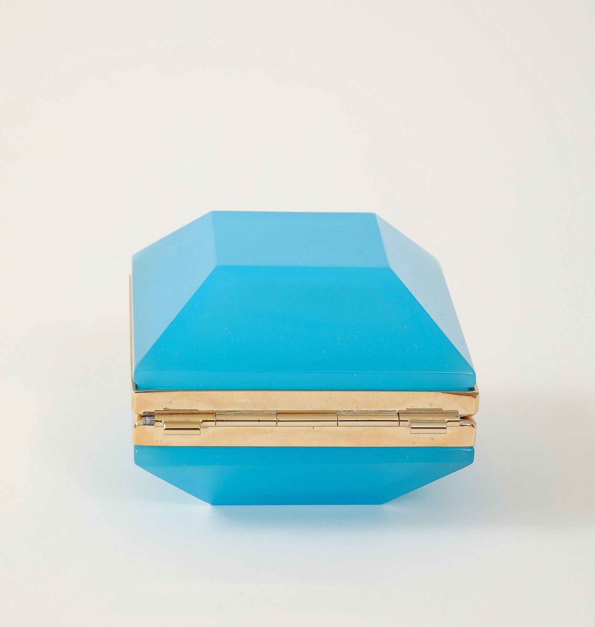 Antique French French Opaline Square Beveled Box, primi anni del XX secolo. in vendita 2