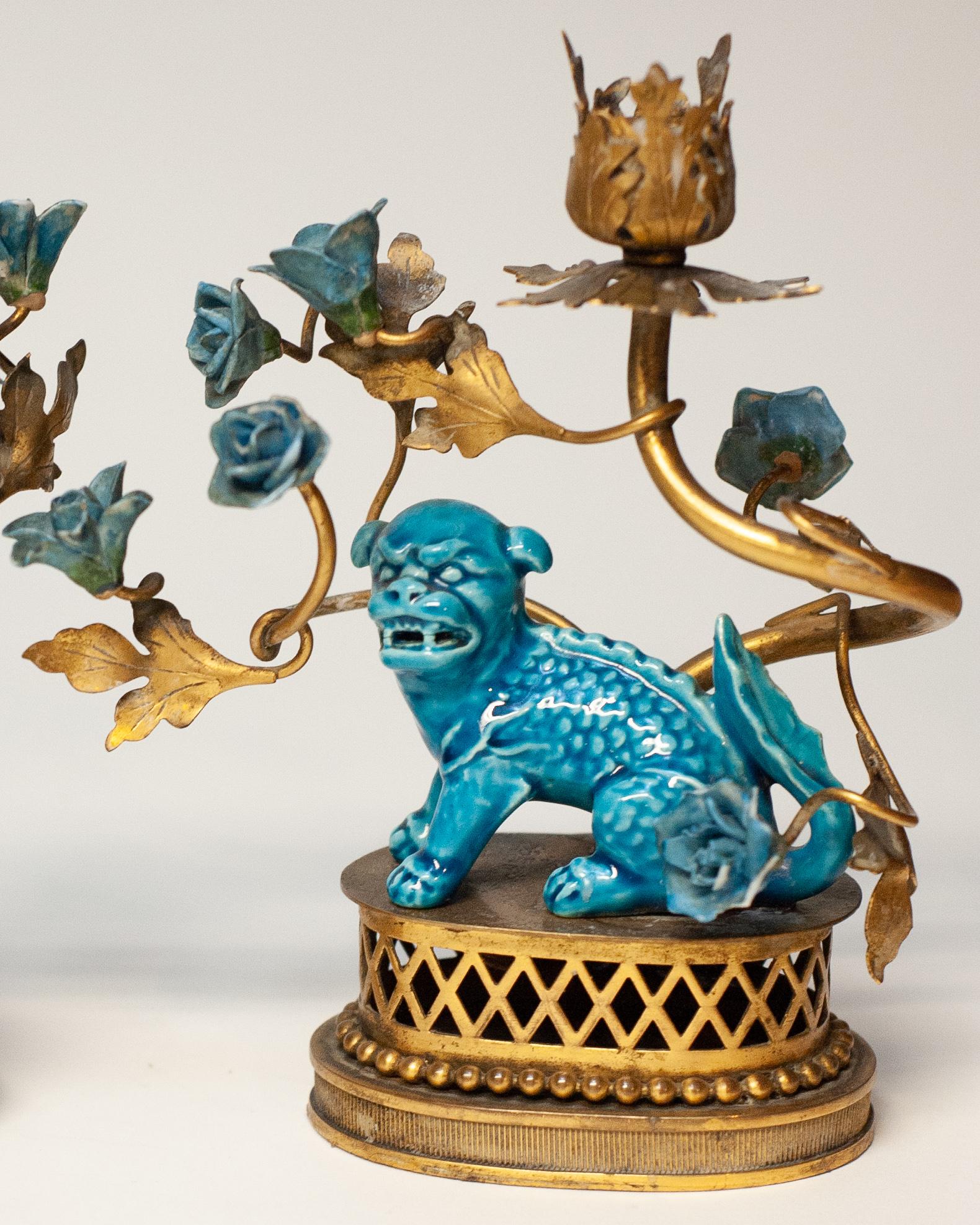 Antike französische türkisblaue glasierte Foo Fu Hunde-Kerzenständer oder Lampensockel im Zustand „Relativ gut“ im Angebot in Toronto, ON