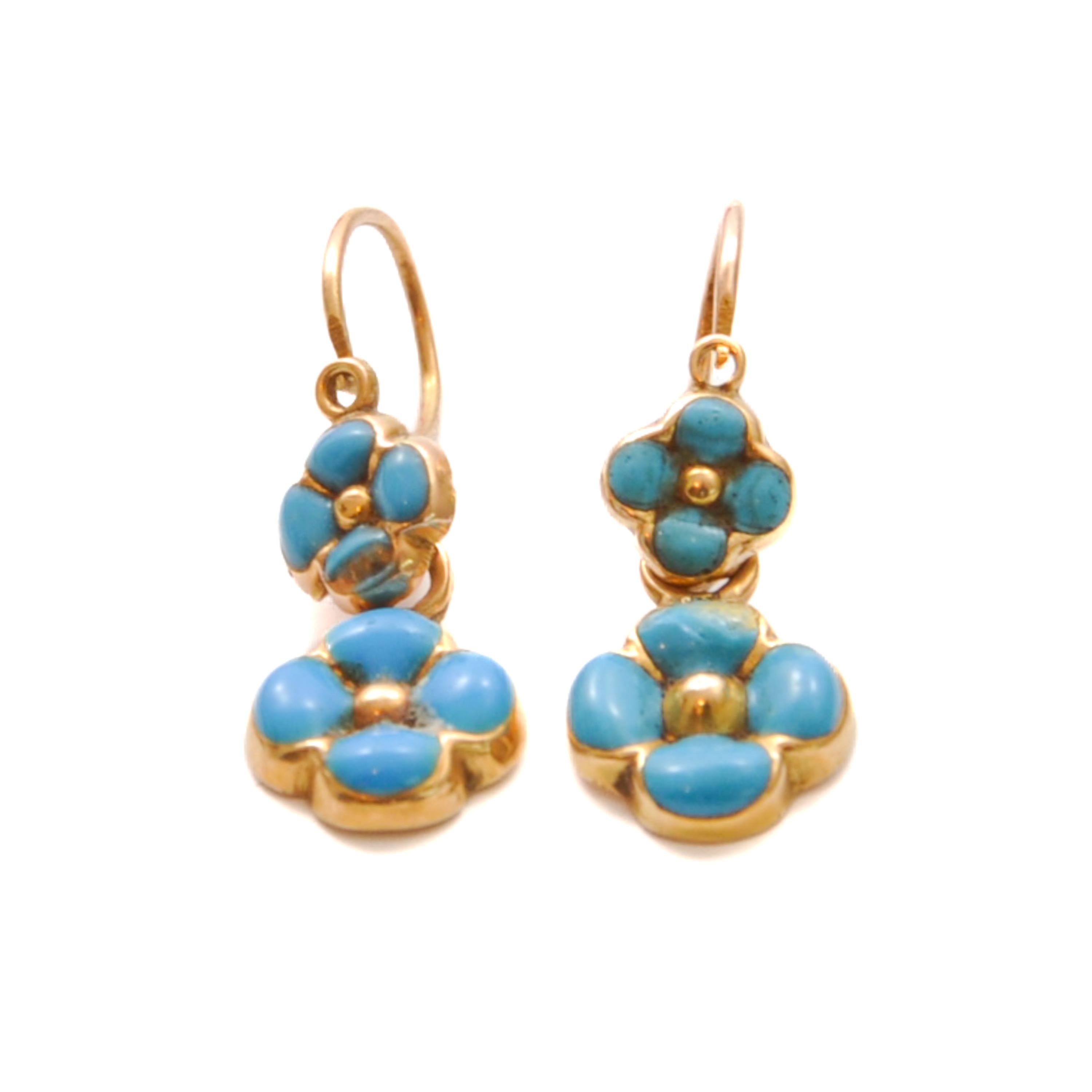Antique French Turquoise Enamel and 18K Gold Forget Me Not Flower Earrings In Good Condition In Rotterdam, NL