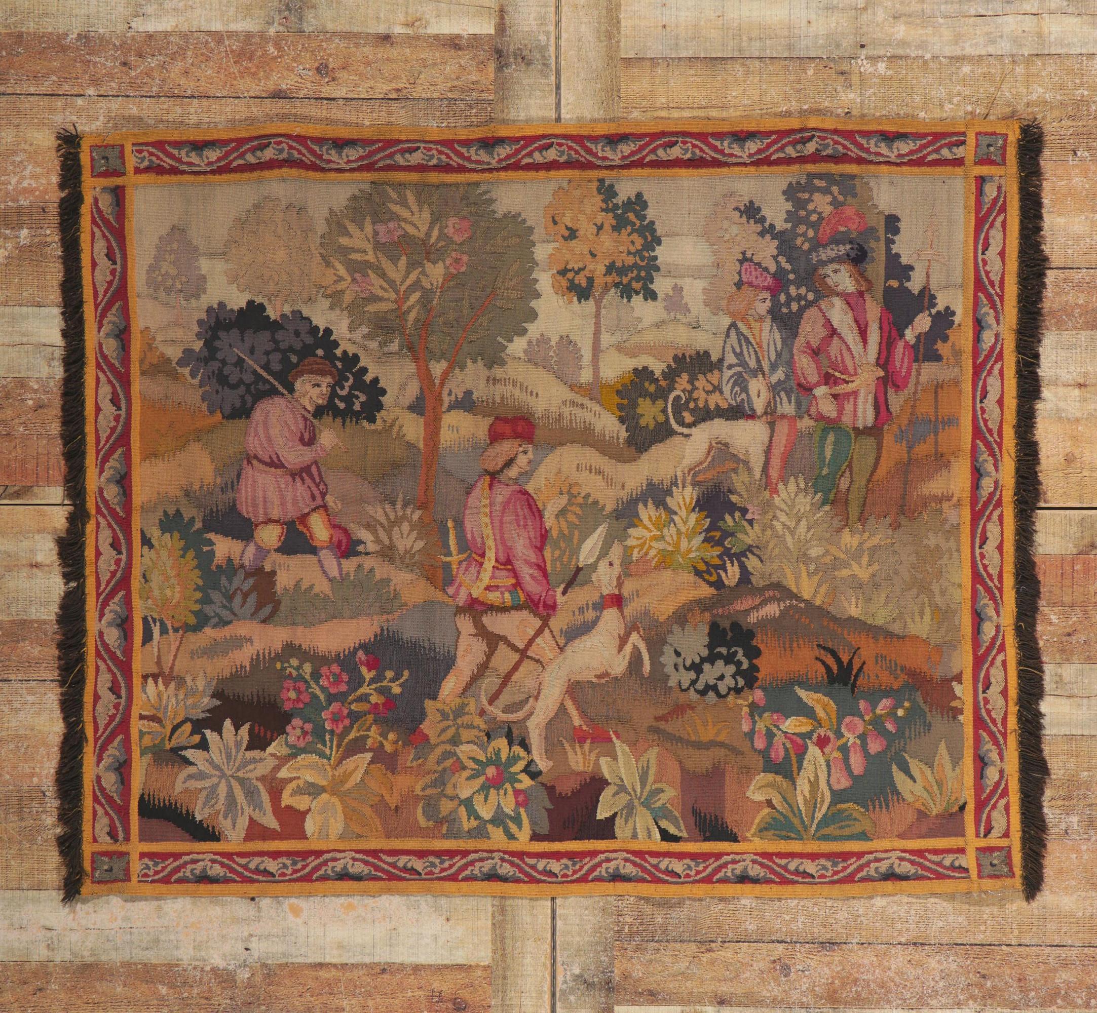 Tissé à la main Ancienne tapisserie murale française de Verdure avec scène de chasse et style Renaissance en vente