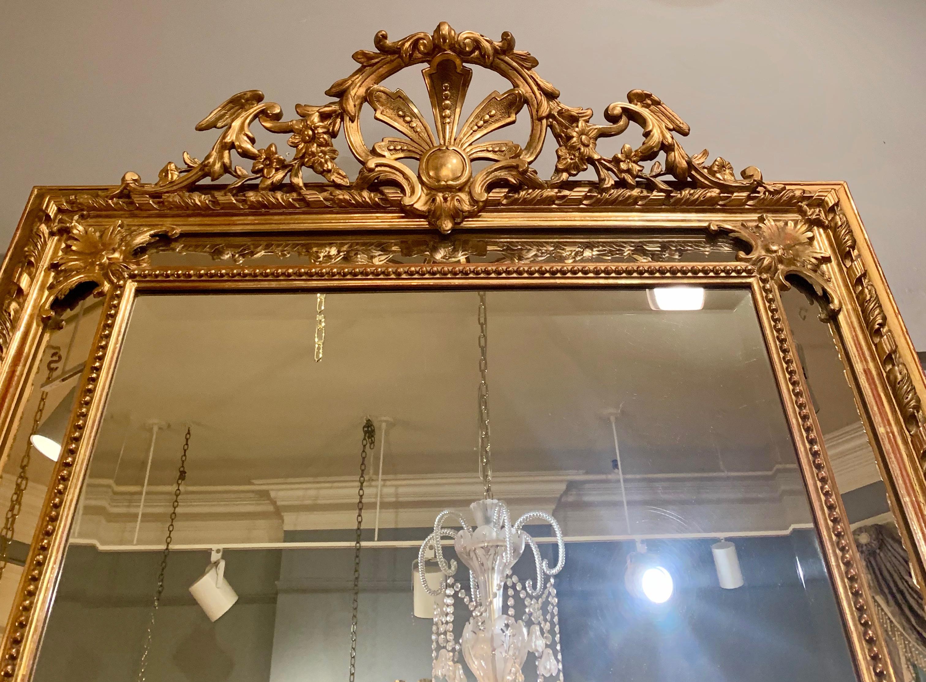 Antique French very fine quality gold-leaf beveled mirror, circa 1865-1885.

  