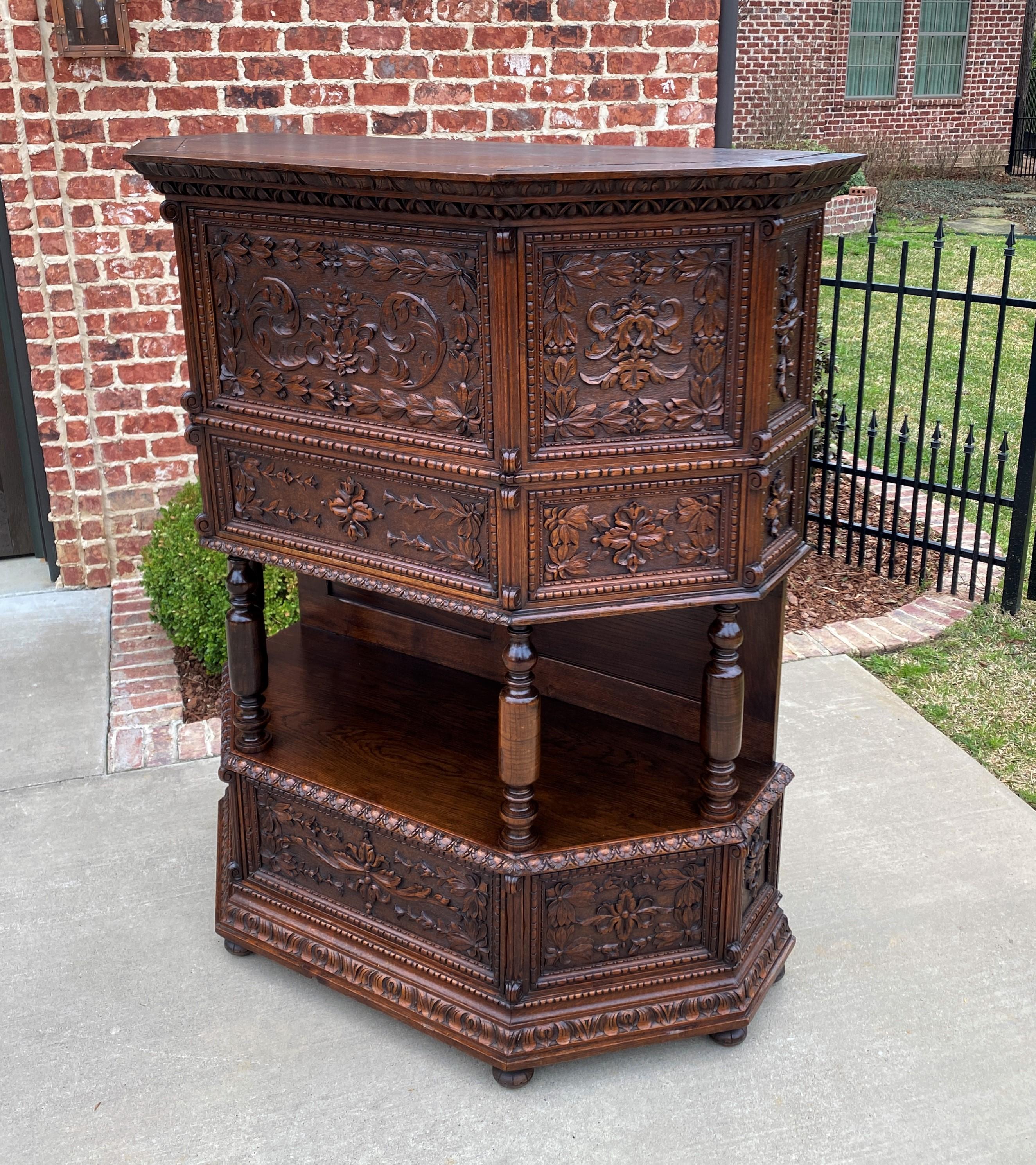 Antique French Vestry Cabinet Sacristy Altar Vestment Wine Cabinet Bar Catholic In Good Condition For Sale In Tyler, TX