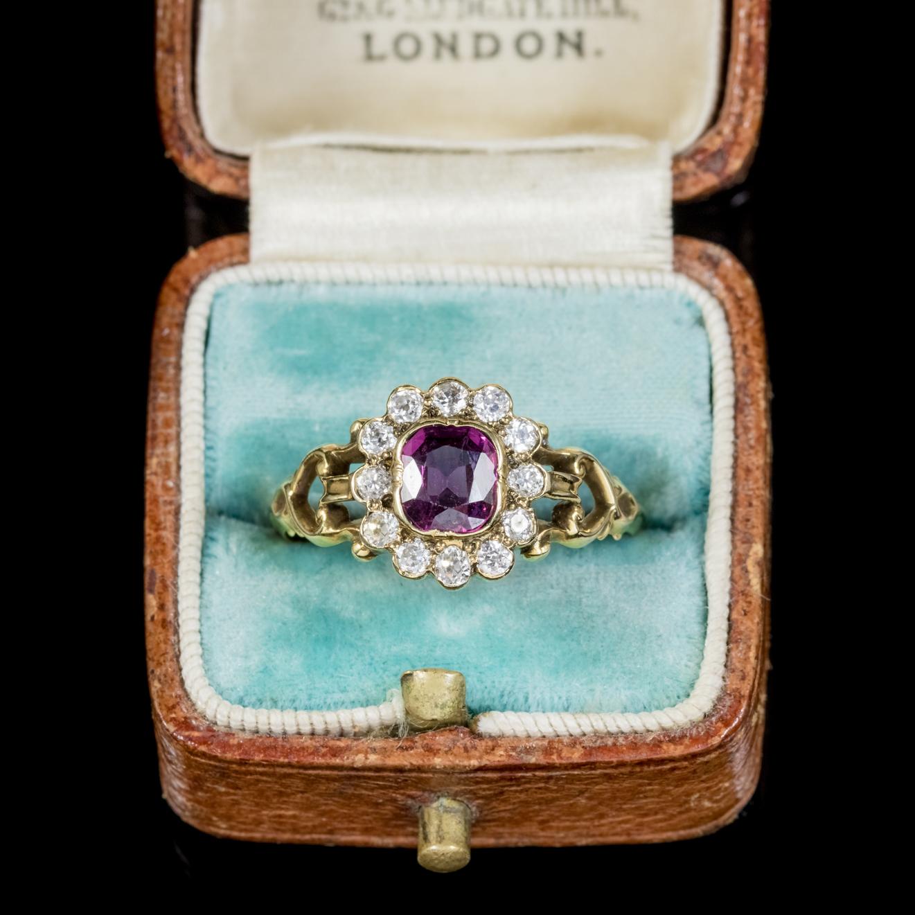 Antique French Victorian Amethyst Diamond Cluster Ring 18 Carat Gold, circa 1860 2