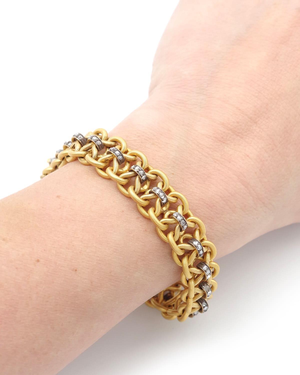 Bracelet victorien français ancien en or jaune 18 carats avec diamants taillés en rose en vente 1