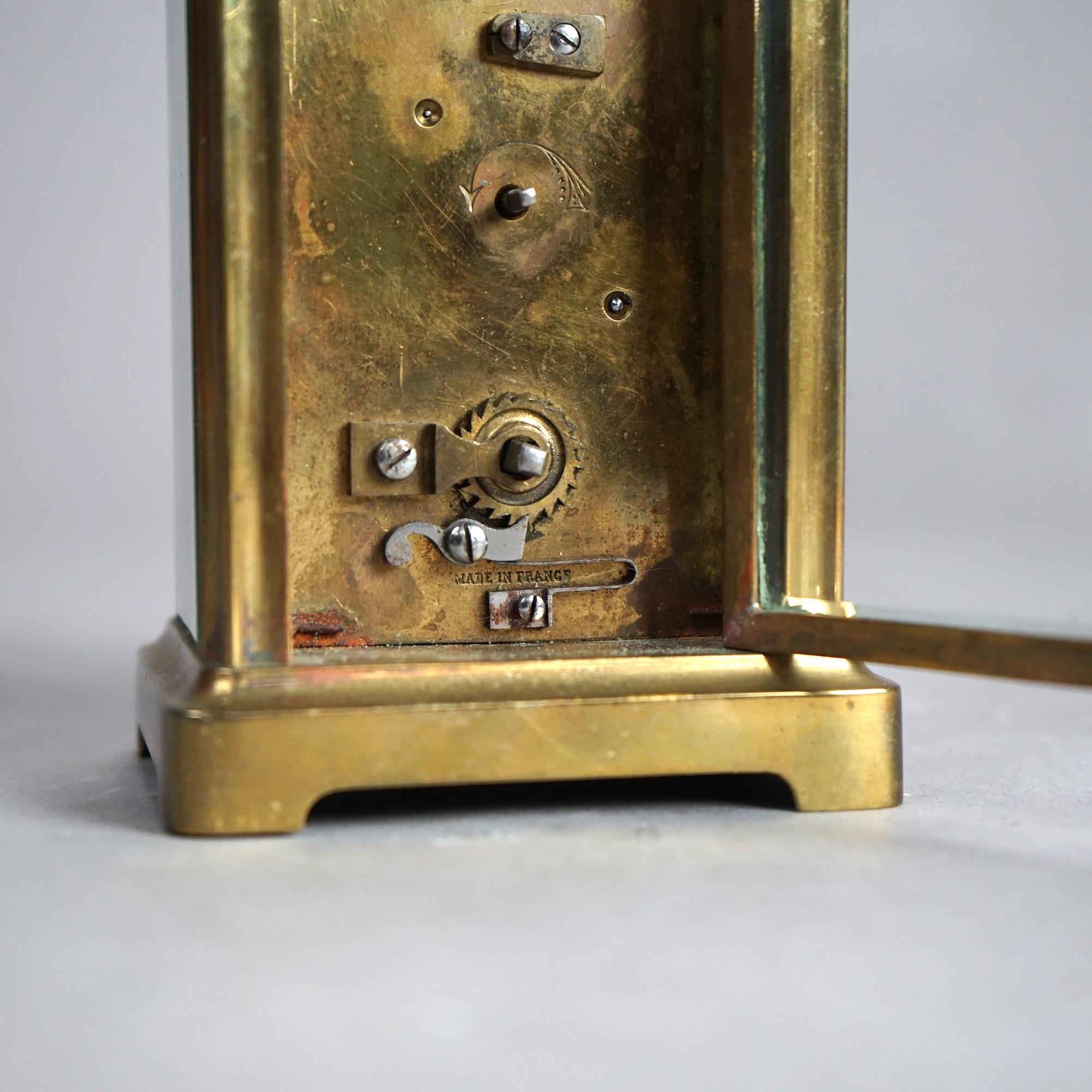 Antike französische viktorianische Reiseuhr aus Messing und Kristall mit Schlüssel, um 1890 im Angebot 5