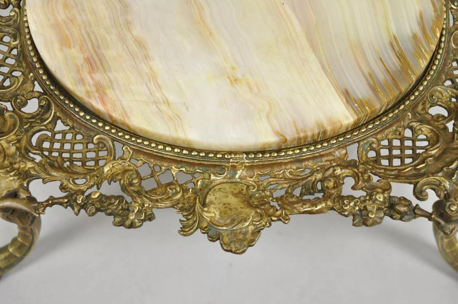 Antique French Victorian Bronce 2 Tier Onyx Stone Plant Stand Mesa de centro en venta 6