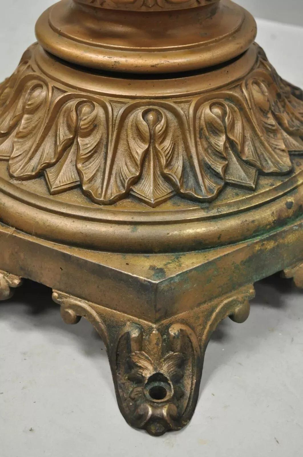 Antiker französischer viktorianischer Tischsockel aus Bronzeguss im Empire-Stil, 23