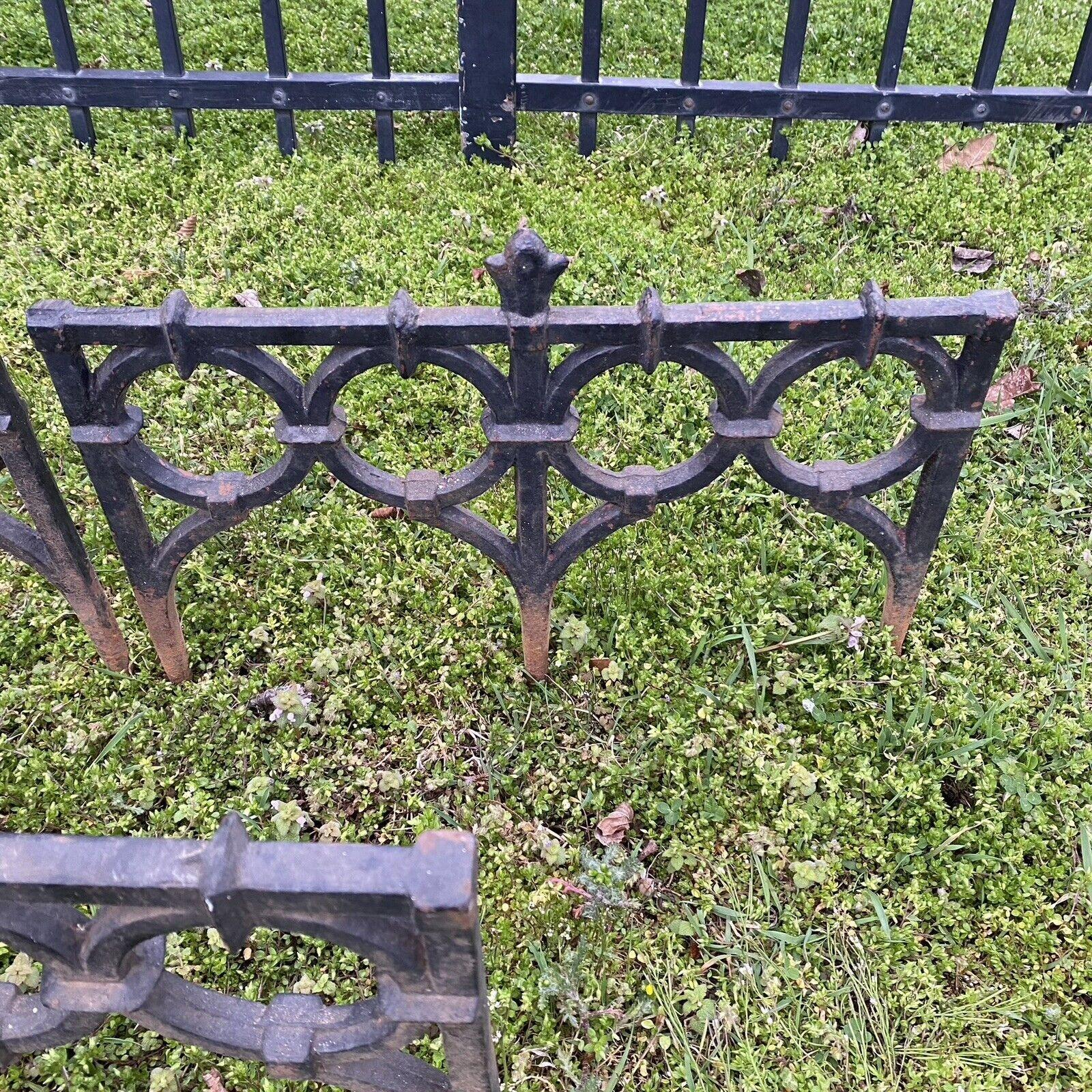 19th Century Antique French Victorian Cast Iron Outdoor Garden Fence Edge Edging - Set of 8 For Sale