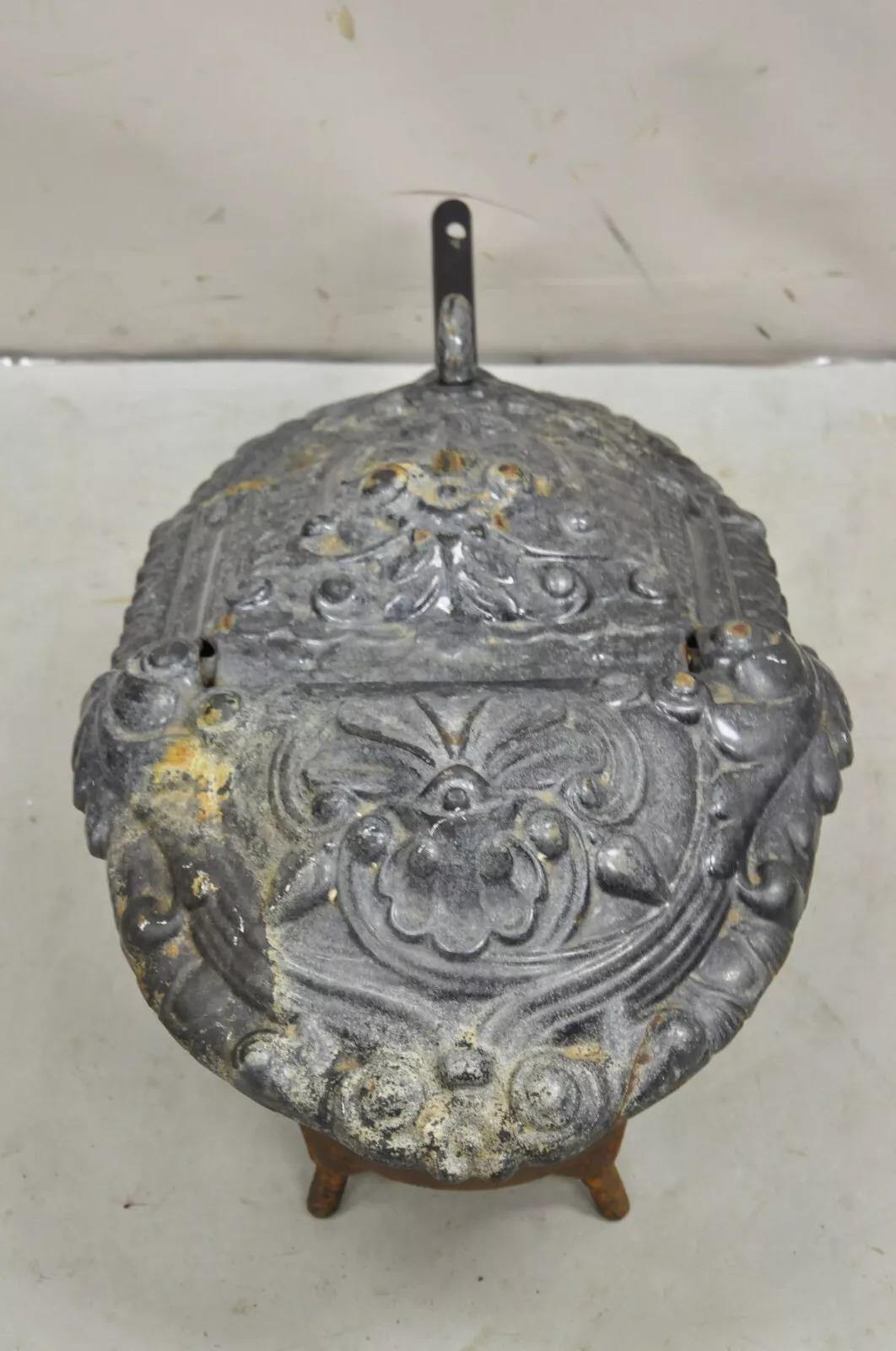 Antique French Victorian Caja de carbón para chimenea de hierro fundido, porcelana y esmalte en venta 4