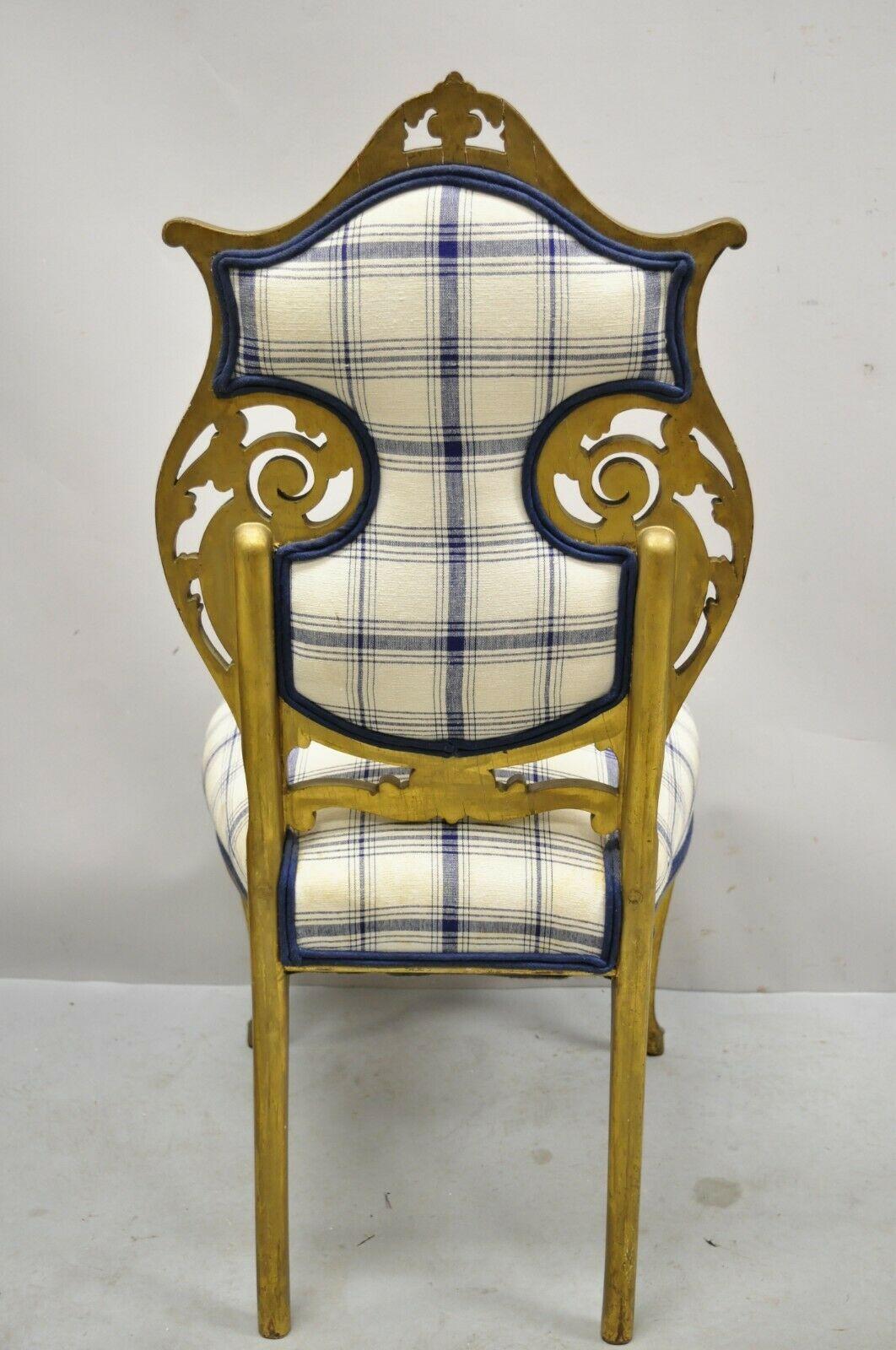 Antique French Victorian Gold Giltwood Scroll Carved Accent Side Chair For Sale 5
